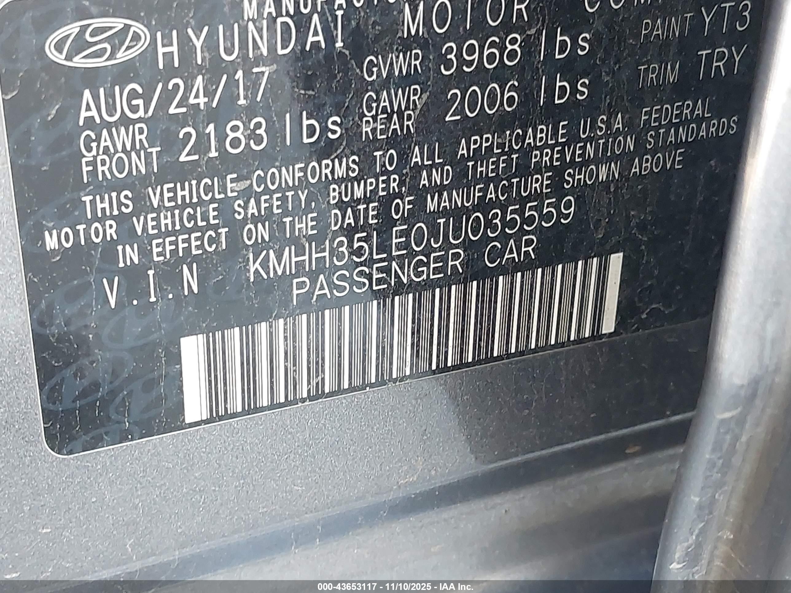 2018 Hyundai Elantra Gt   Gray vin: KMHH35LE0JU035559