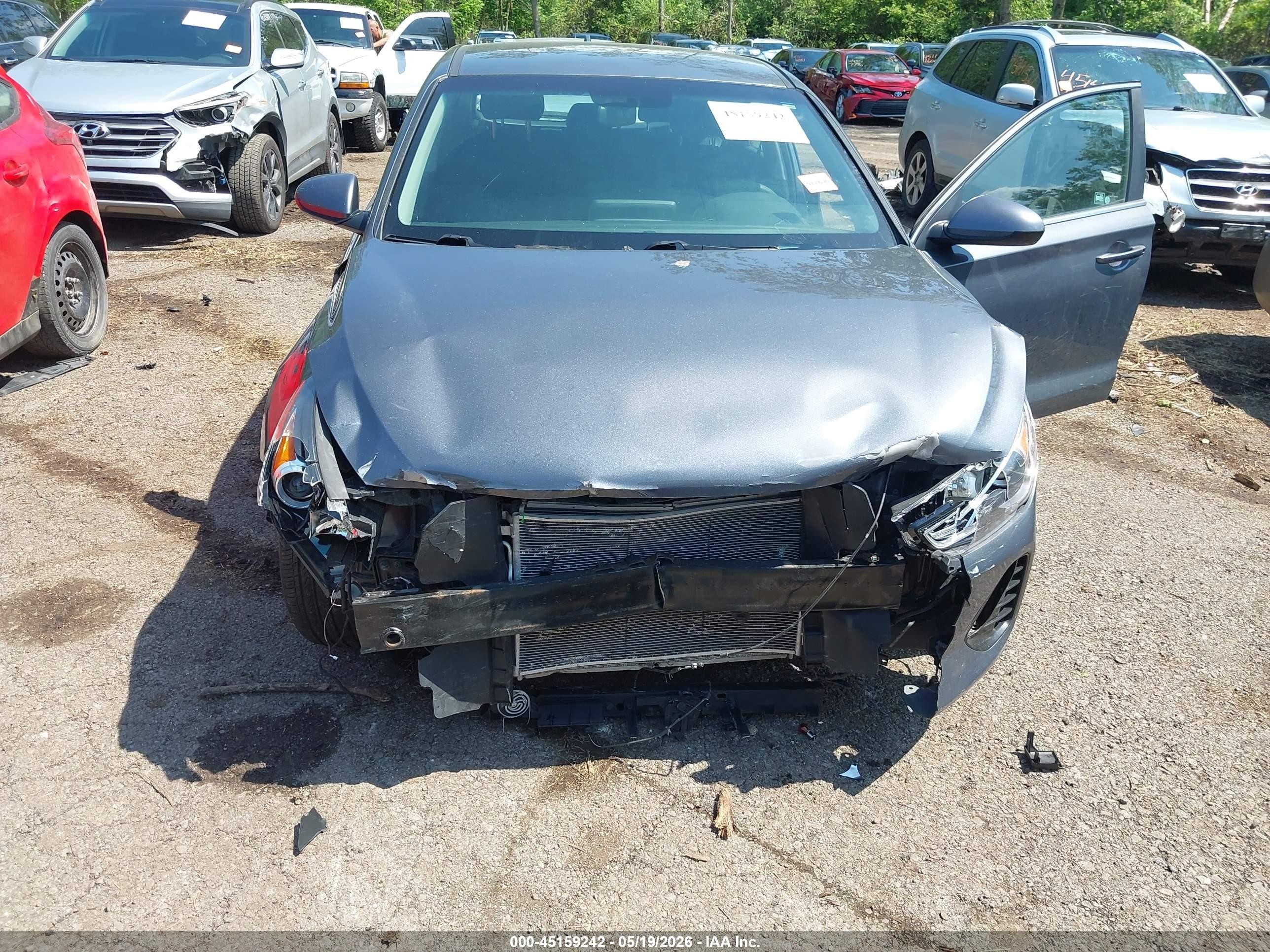 2018 Hyundai Elantra Gt   Gray vin: KMHH35LE2JU010856