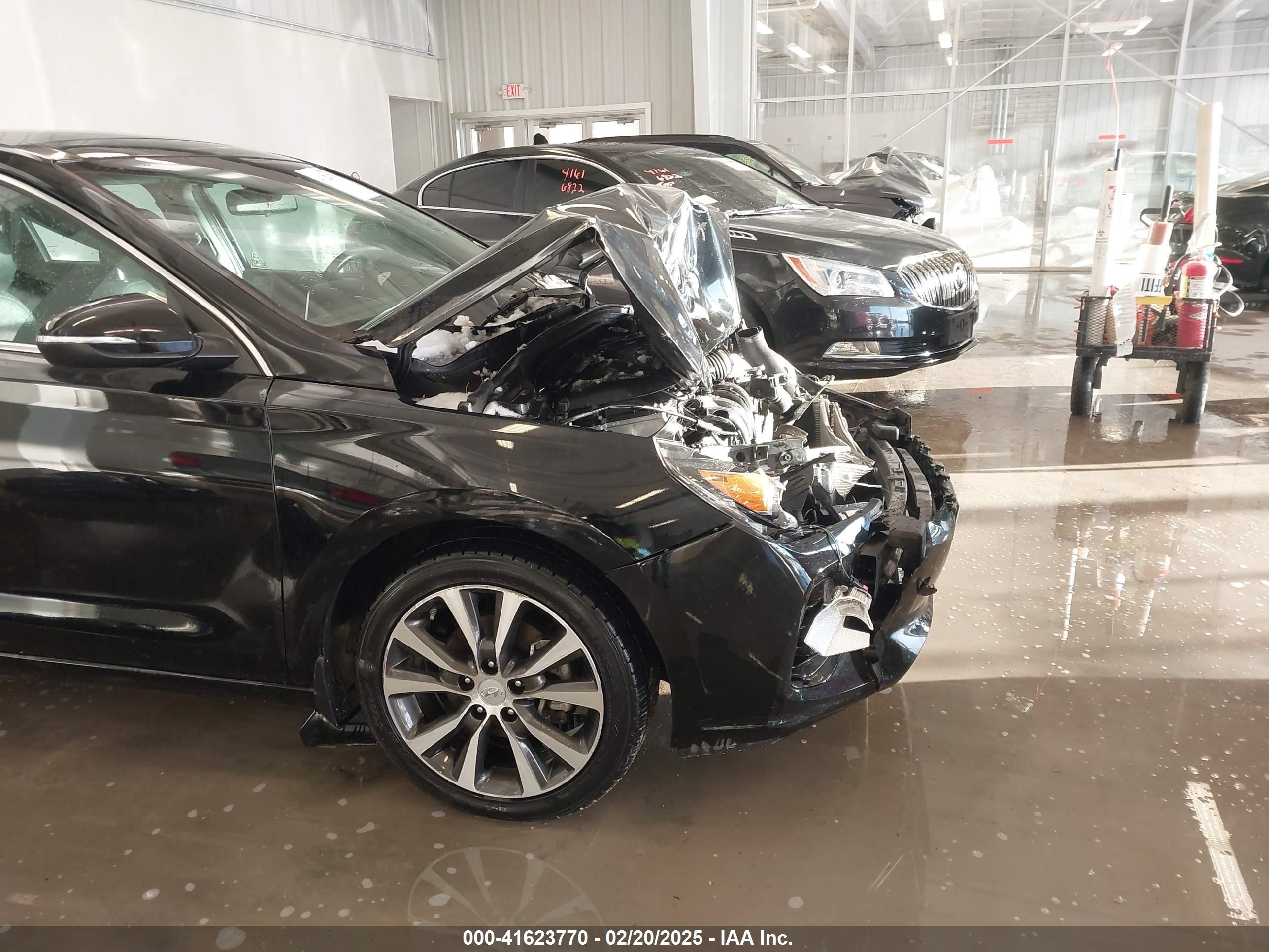 2020 Hyundai Elantra Gt   Black vin: KMHH35LE9LU124307