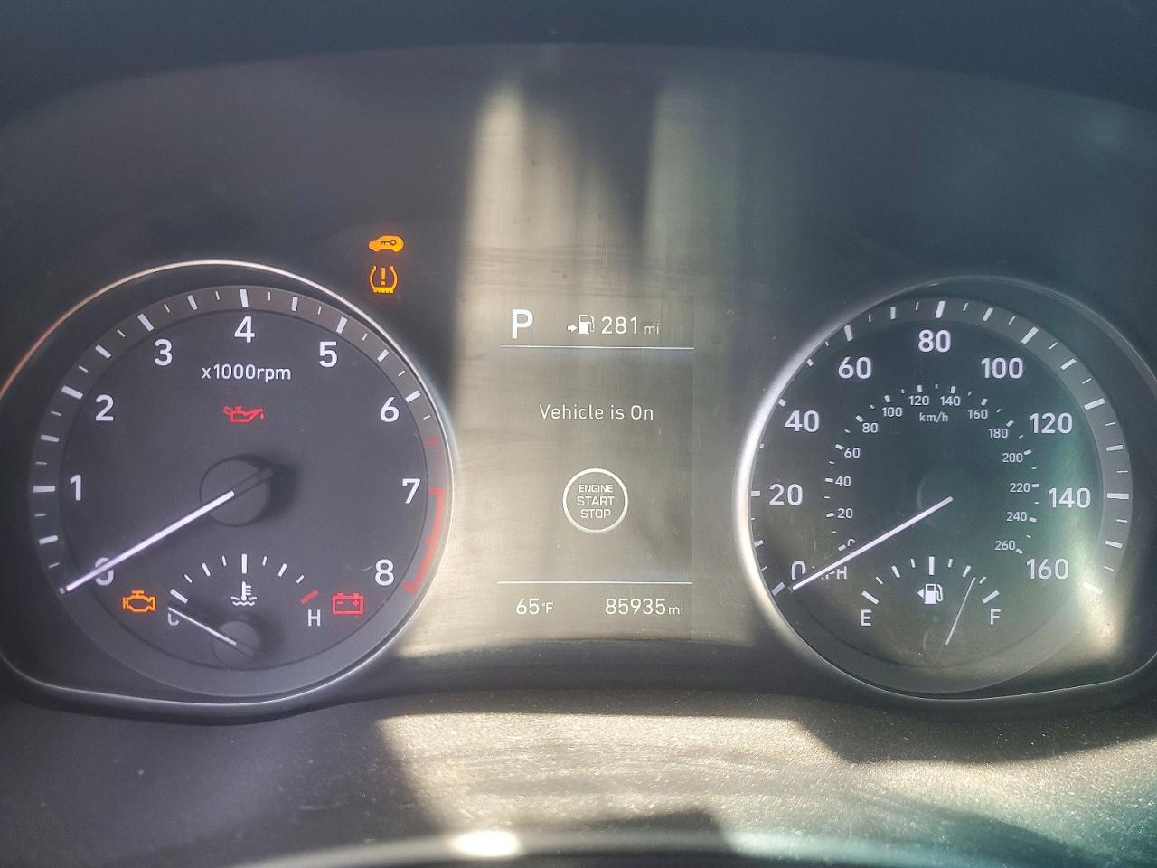 2018 Hyundai Elantra Gt Base Gray vin: KMHH35LEXJU041790