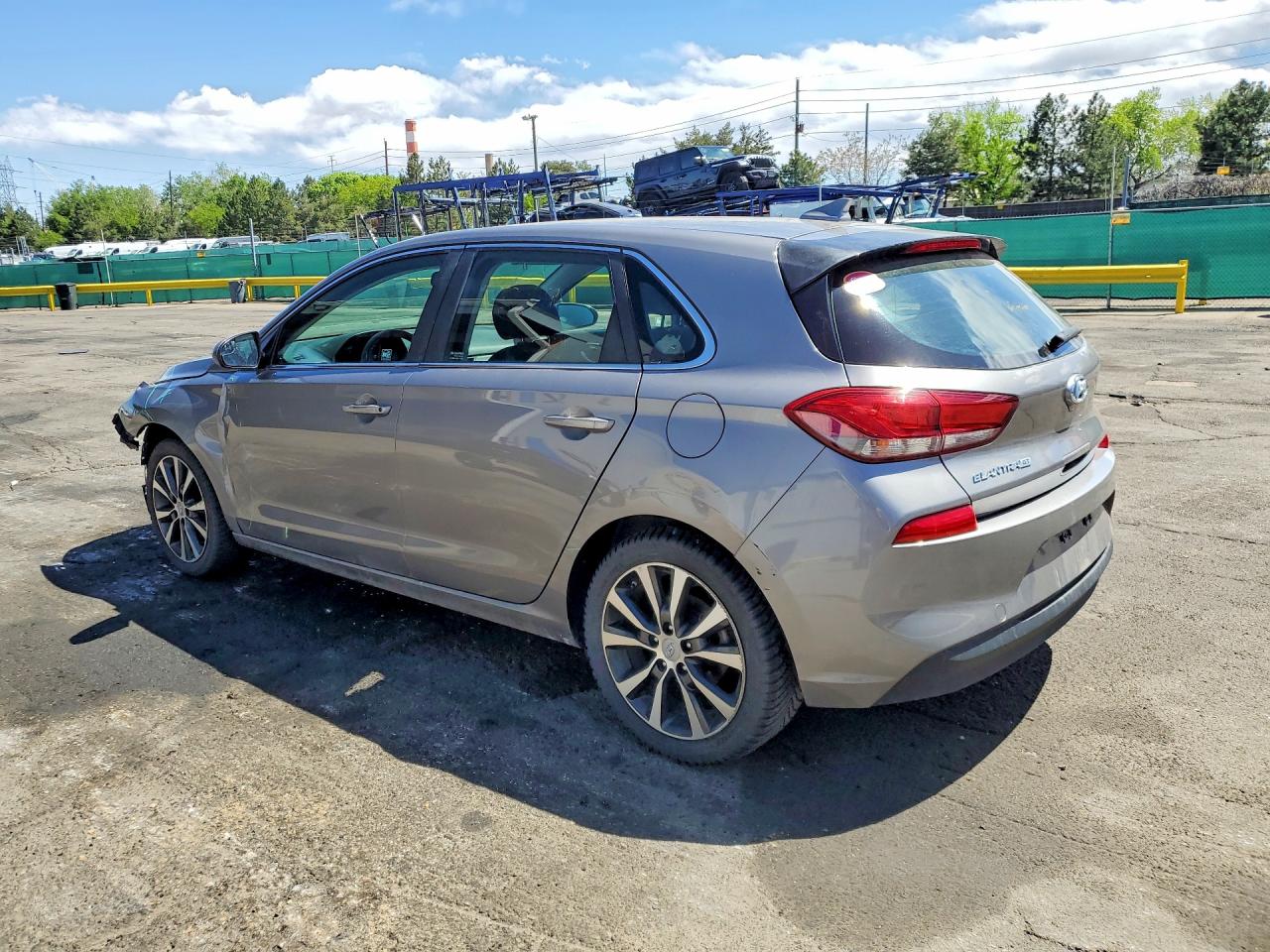 2020 Hyundai Elantra Gt Base Gray vin: KMHH35LEXLU125014