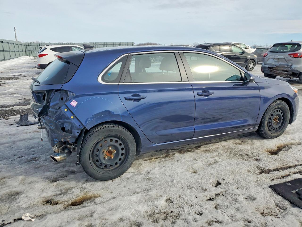 2018 Hyundai Elantra Gt Sport Blue vin: KMHH55LC4JU074017