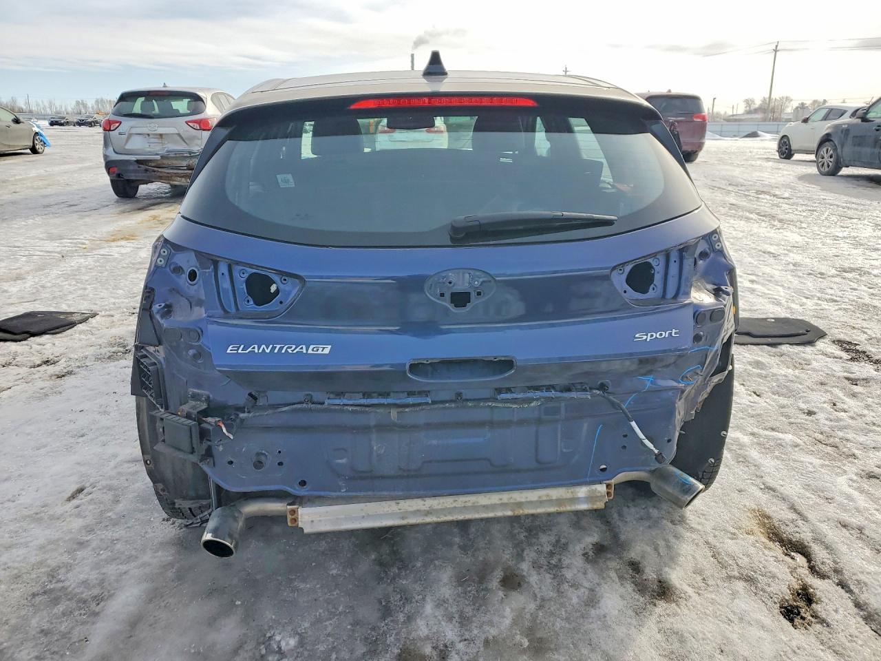 2018 Hyundai Elantra Gt Sport Blue vin: KMHH55LC4JU074017