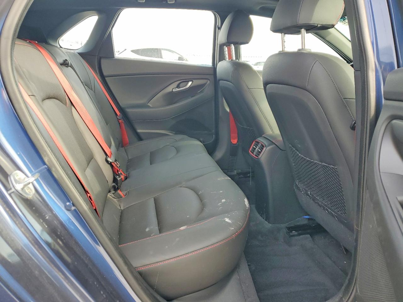 2018 Hyundai Elantra Gt Sport Blue vin: KMHH55LC4JU074017
