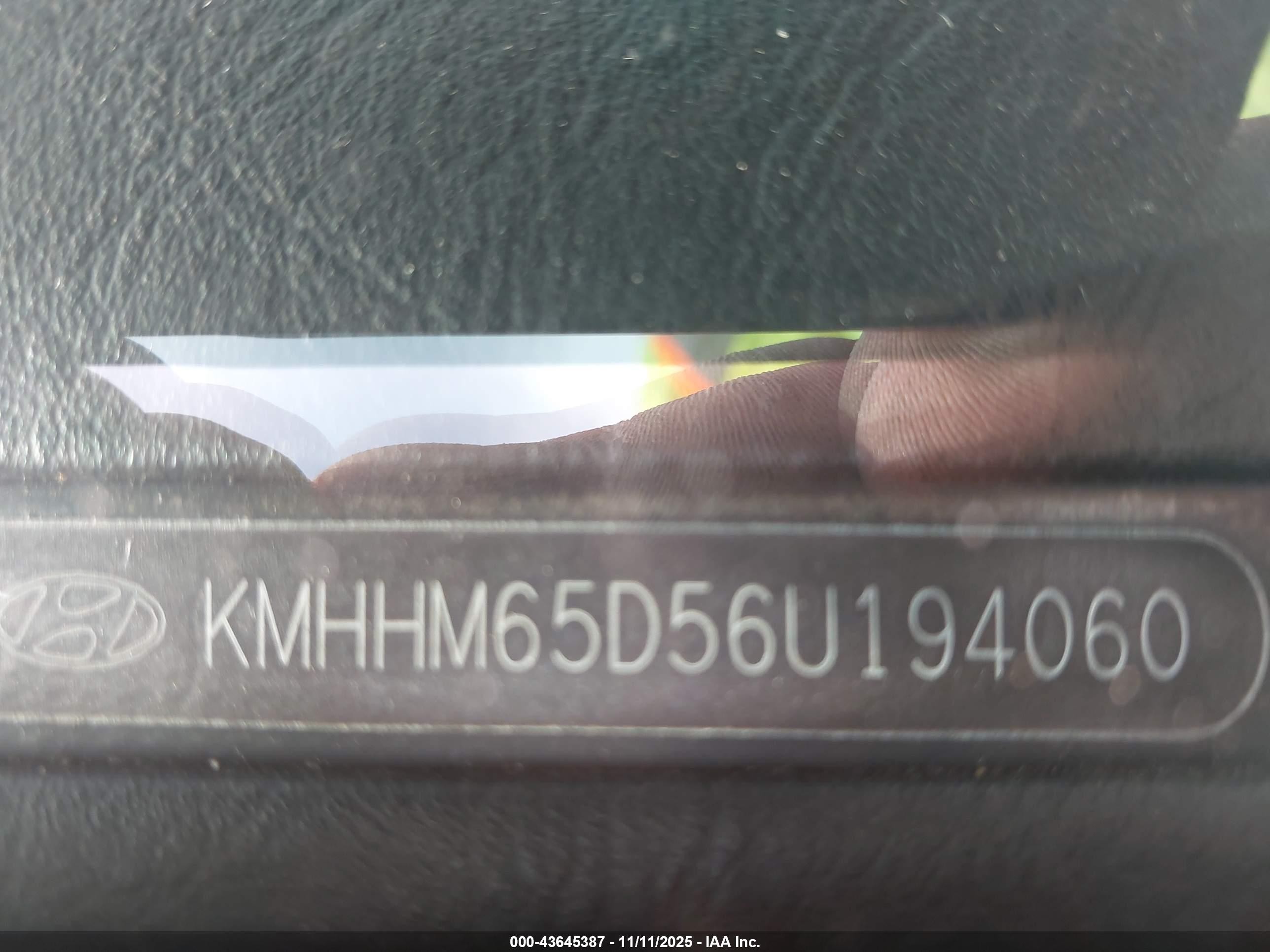 2006 Hyundai Tiburon Gs Серебряный vin: KMHHM65D56U194060