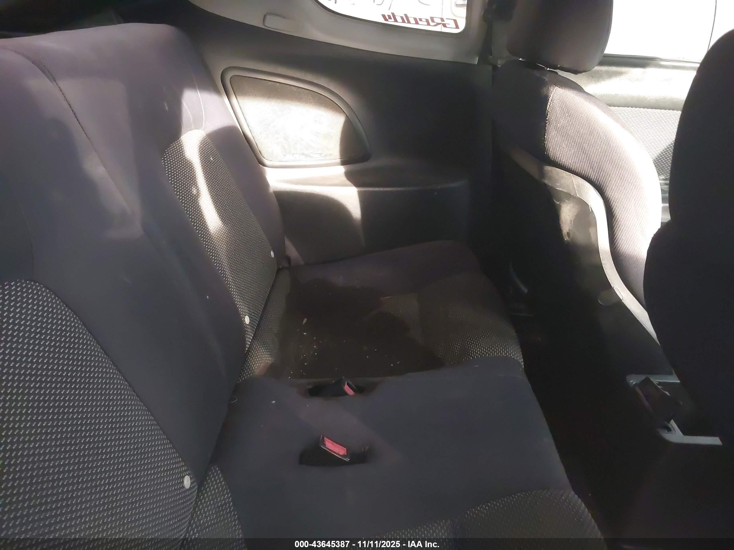 2006 Hyundai Tiburon Gs Серебряный vin: KMHHM65D56U194060