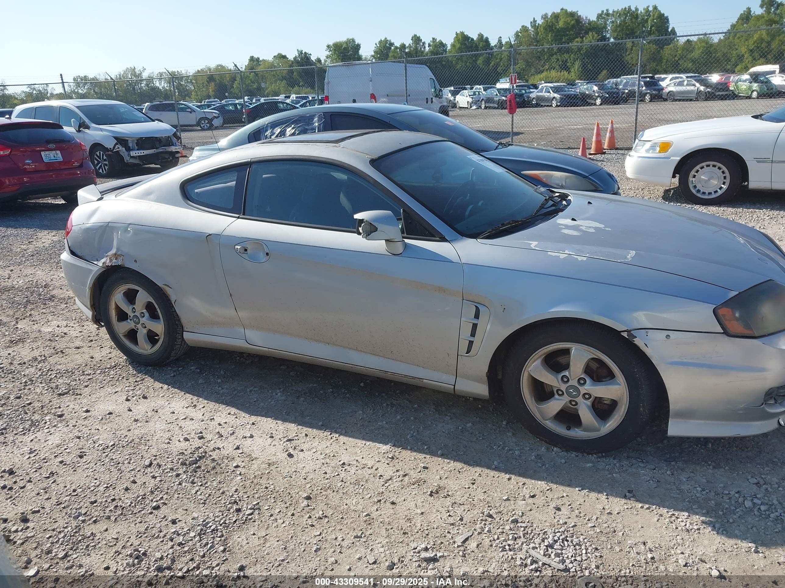 2006 Hyundai Tiburon Gs Silver vin: KMHHM65D66U222450