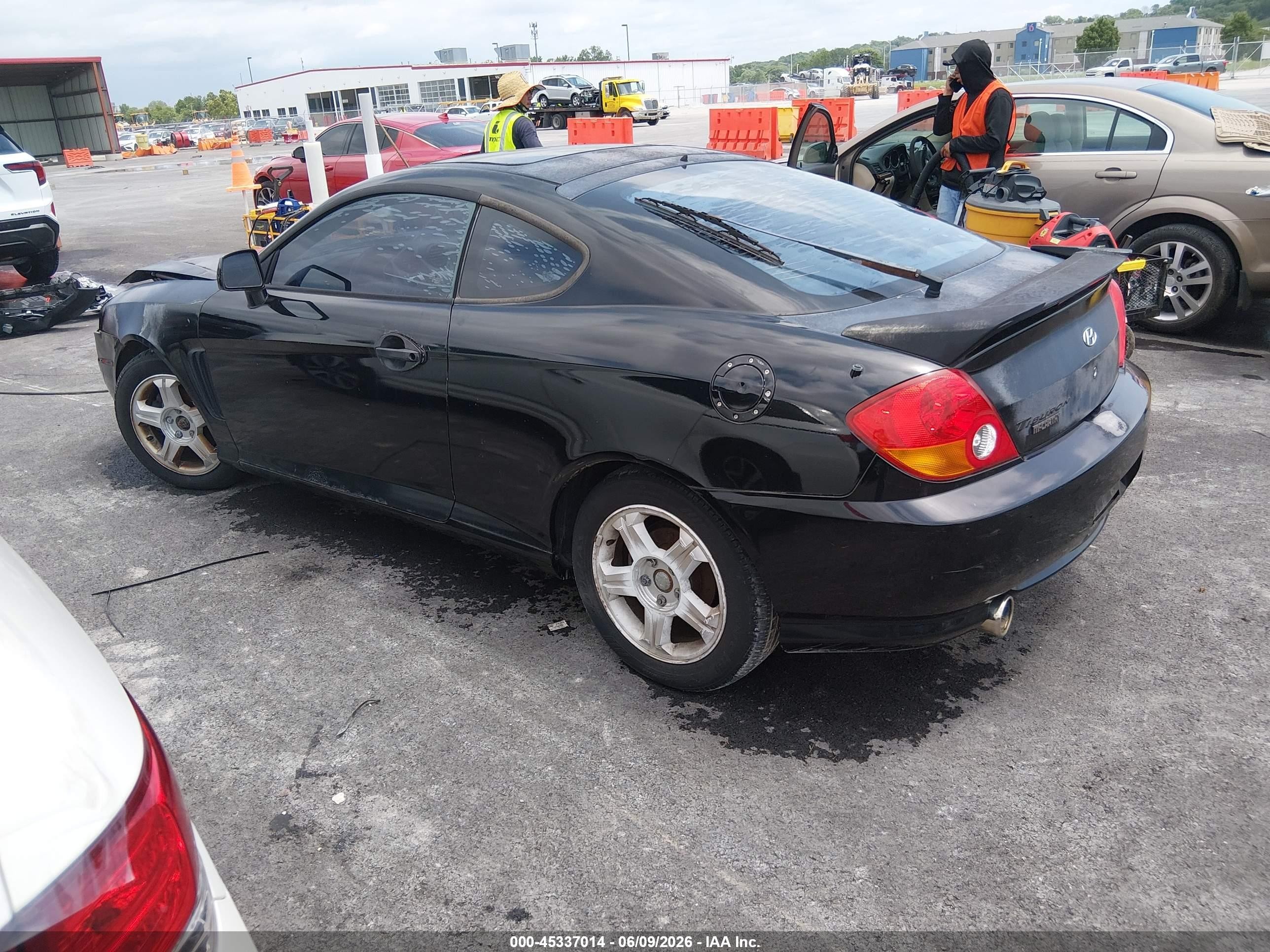 2004 Hyundai Tiburon   Black vin: KMHHM65DX4U107203