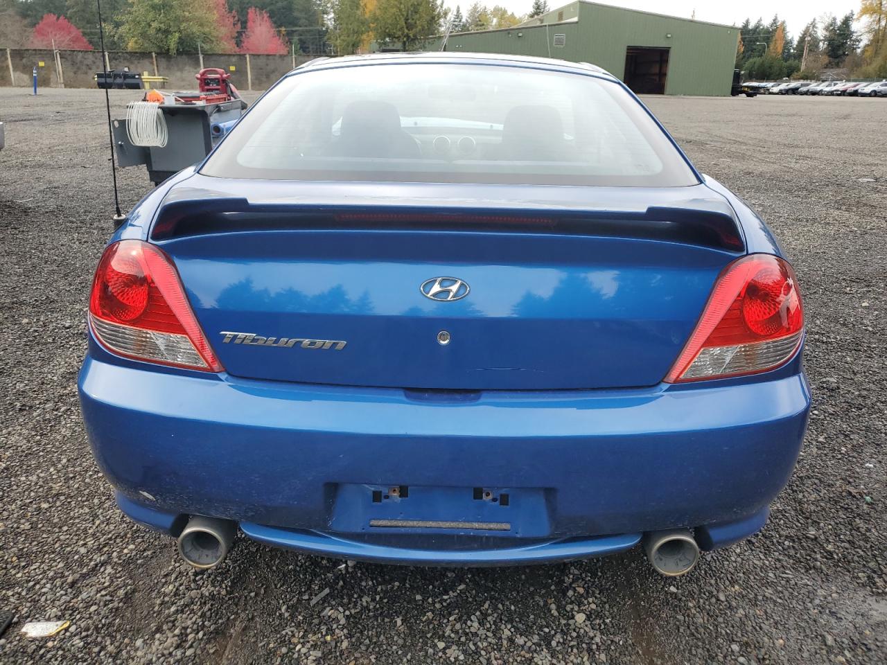 2005 Hyundai Tiburon Blue vin: KMHHM65DX5U168083