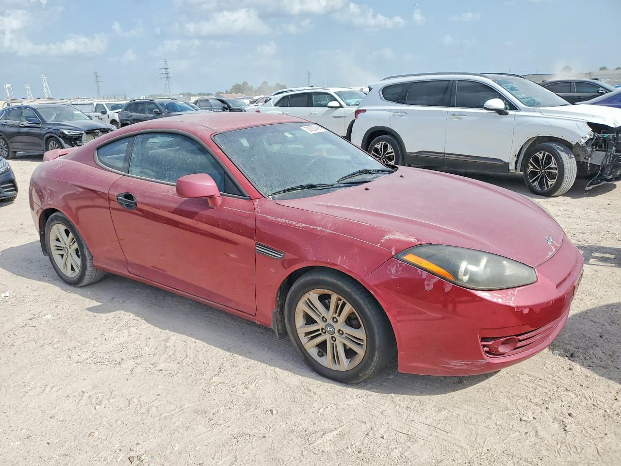 2008 Hyundai Tiburon Red vin: KMHHM66D38U277696