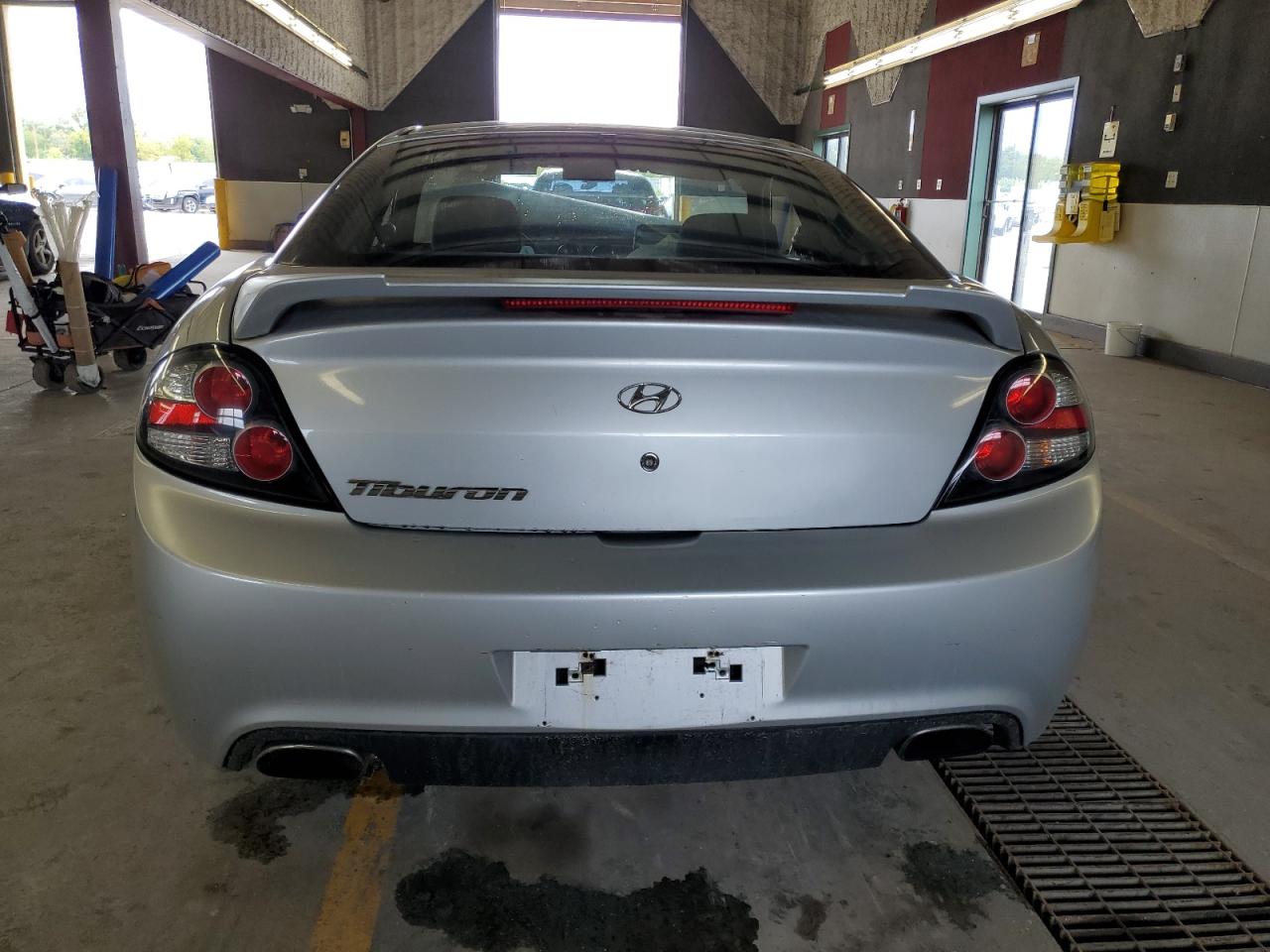 2008 Hyundai Tiburon Gs Серебряный vin: KMHHM66D48U291400