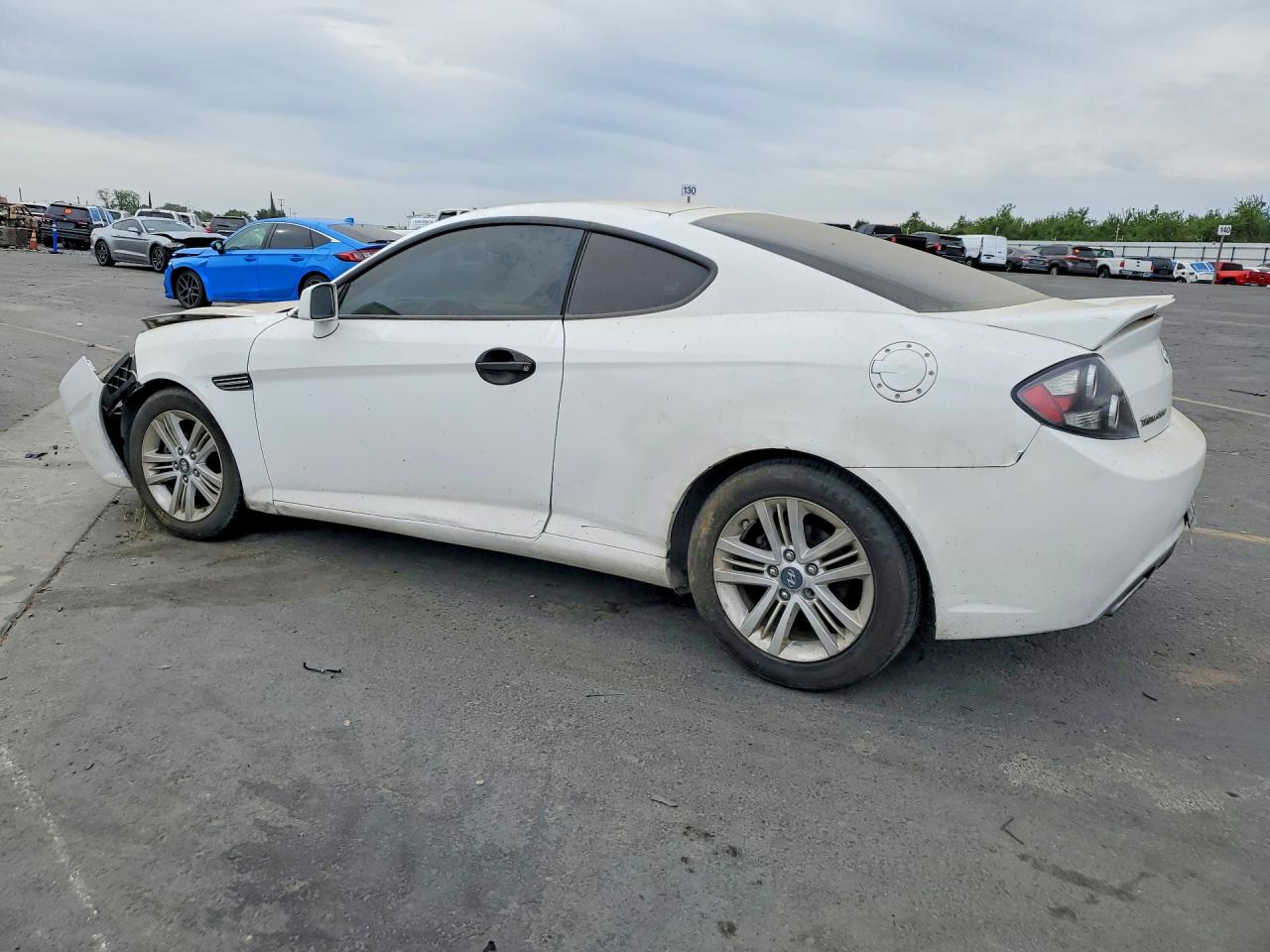 2007 Hyundai Tiburon White vin: KMHHM66D57U245198