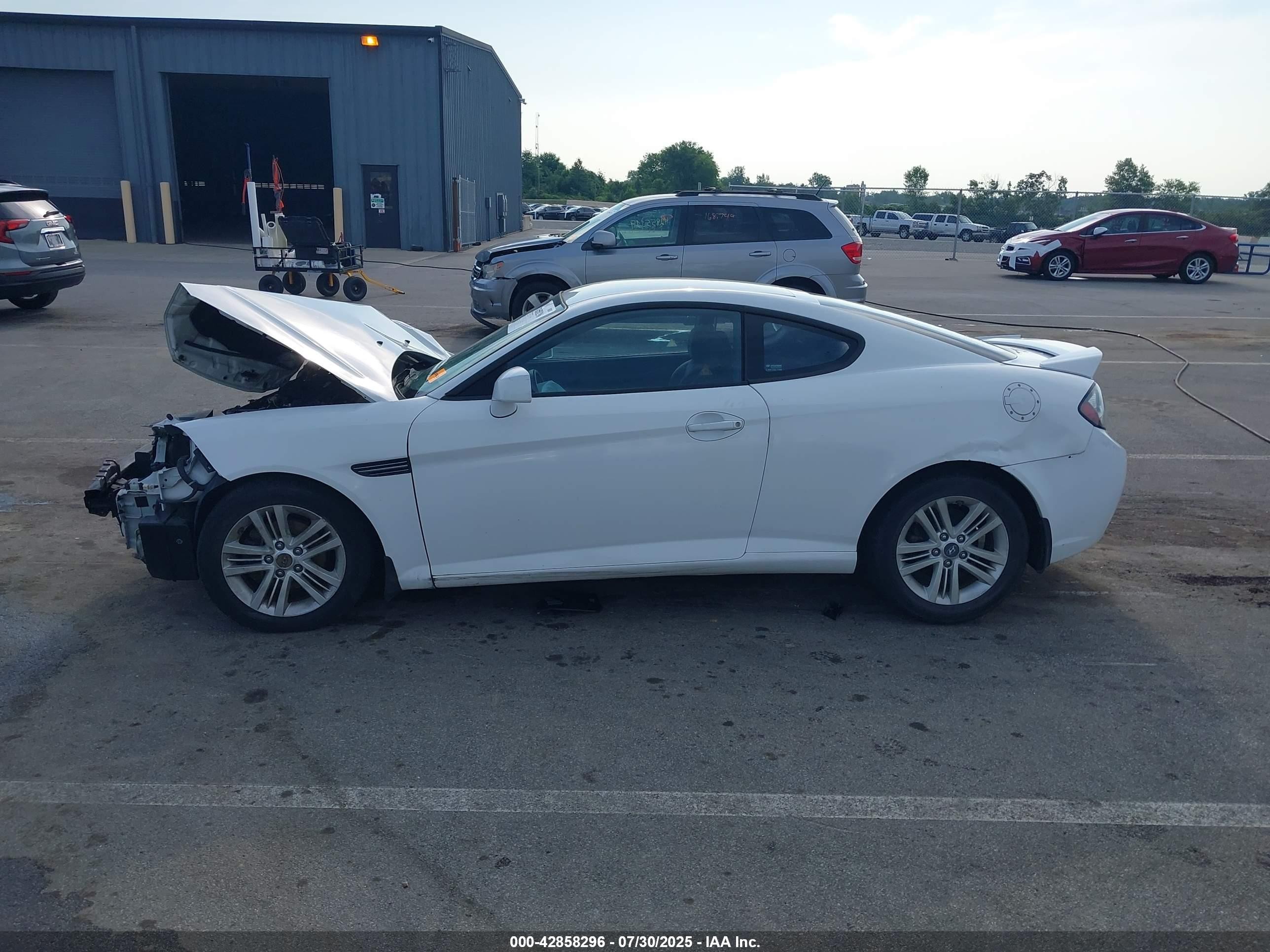 2007 Hyundai Tiburon Gs White vin: KMHHM66D57U256167