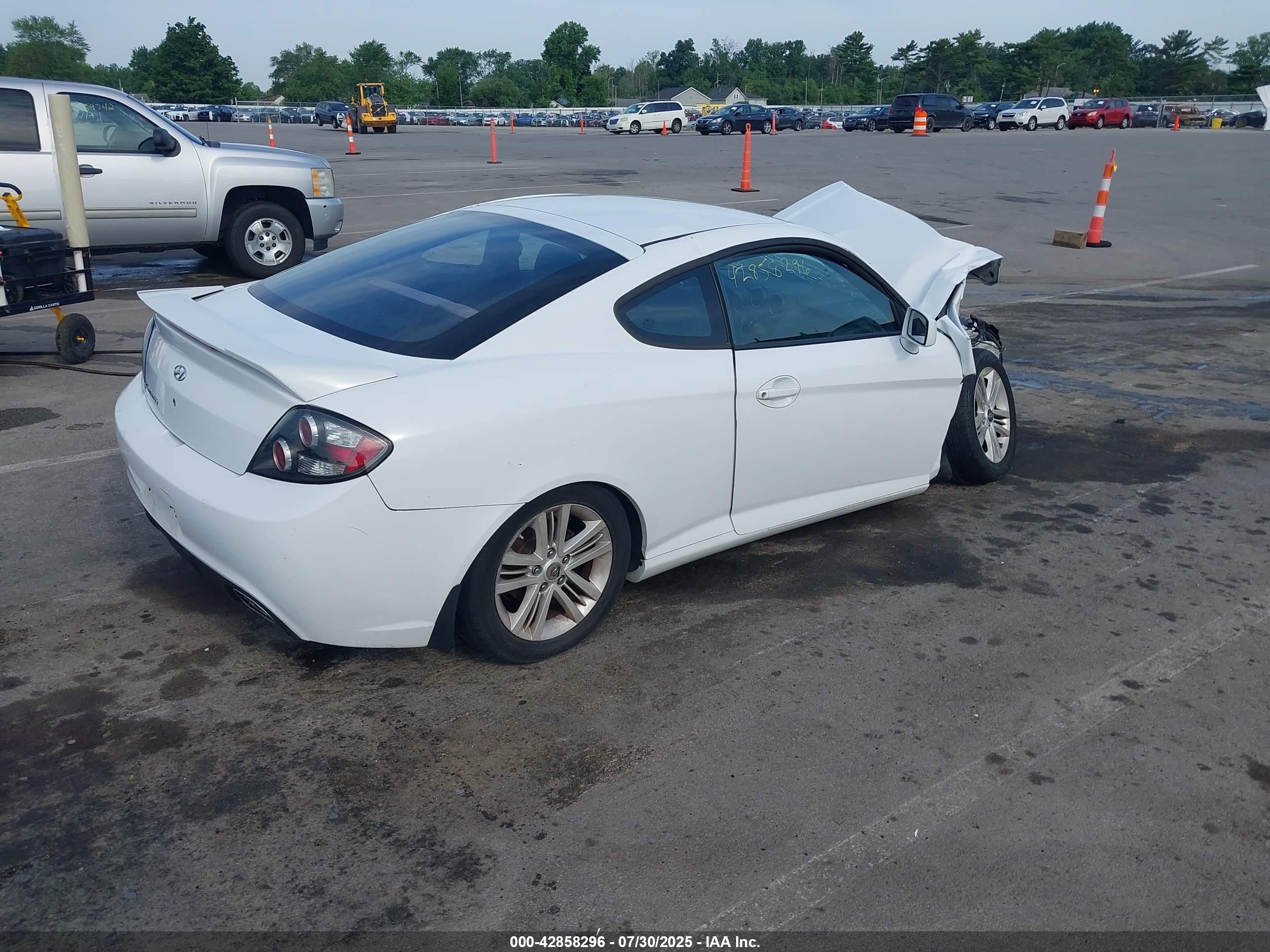 2007 Hyundai Tiburon Gs White vin: KMHHM66D57U256167
