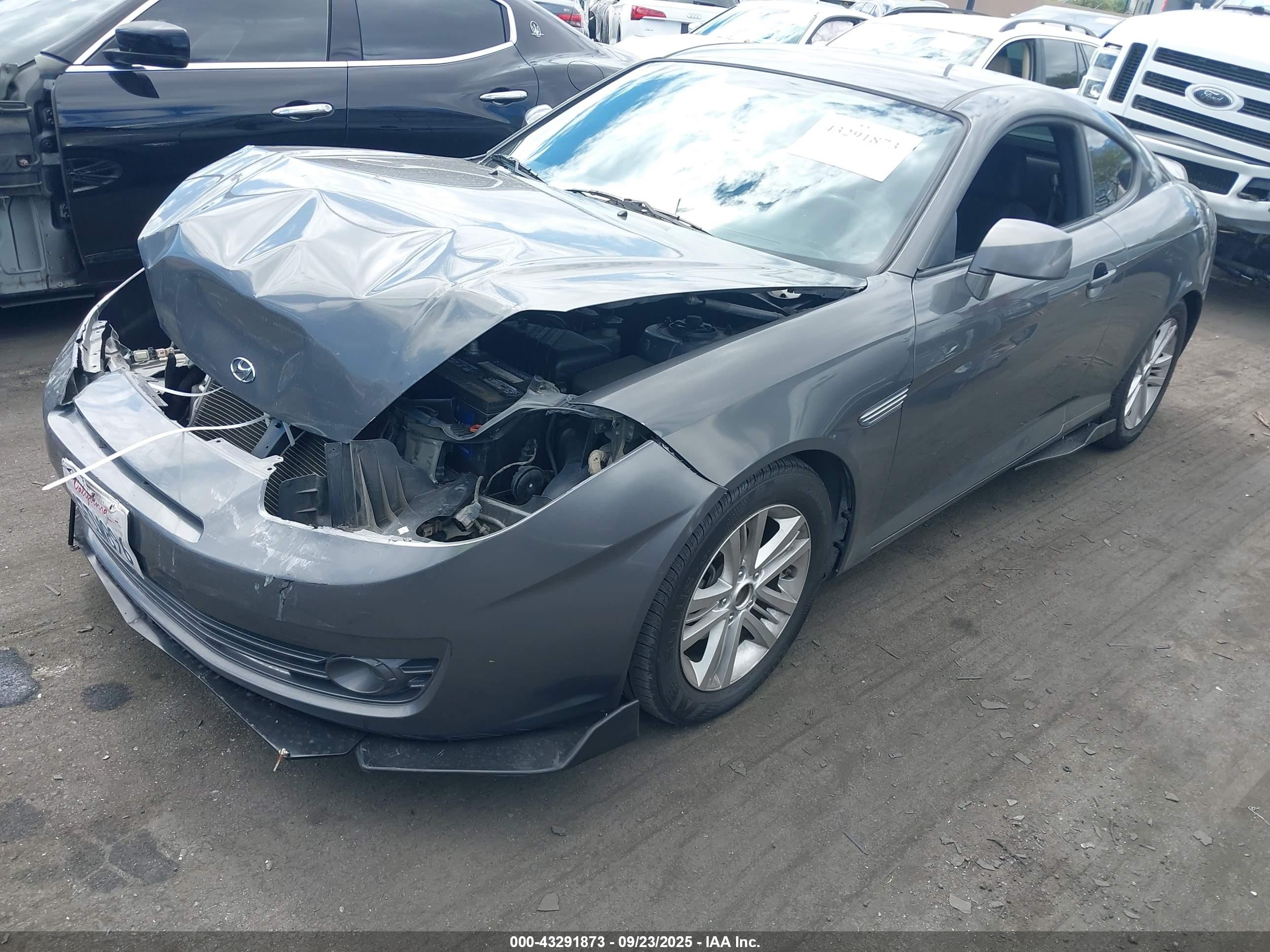 2007 Hyundai Tiburon Gs Gray vin: KMHHM66D77U239872