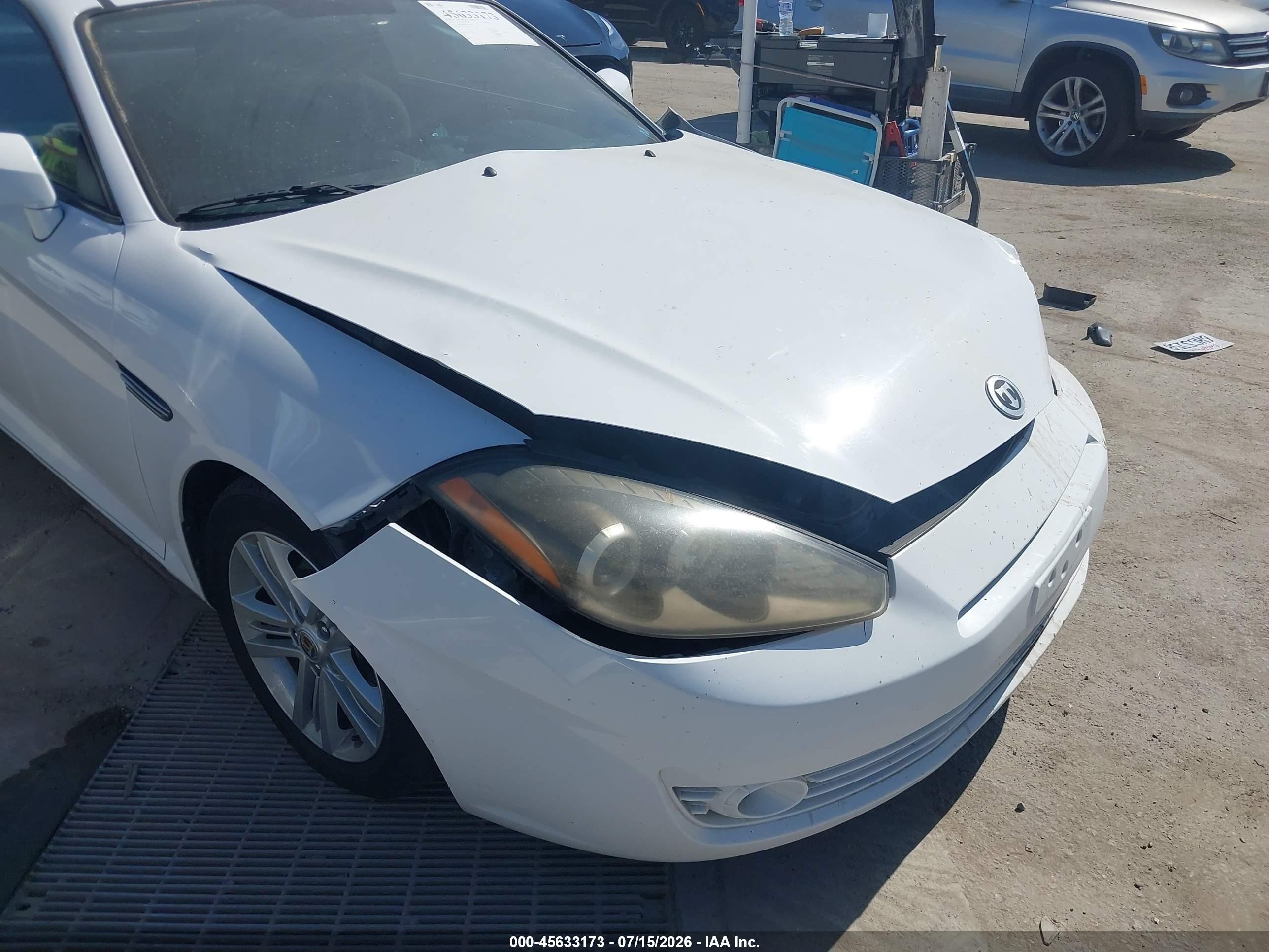 2008 Hyundai Tiburon Gs White vin: KMHHM66D98U290209