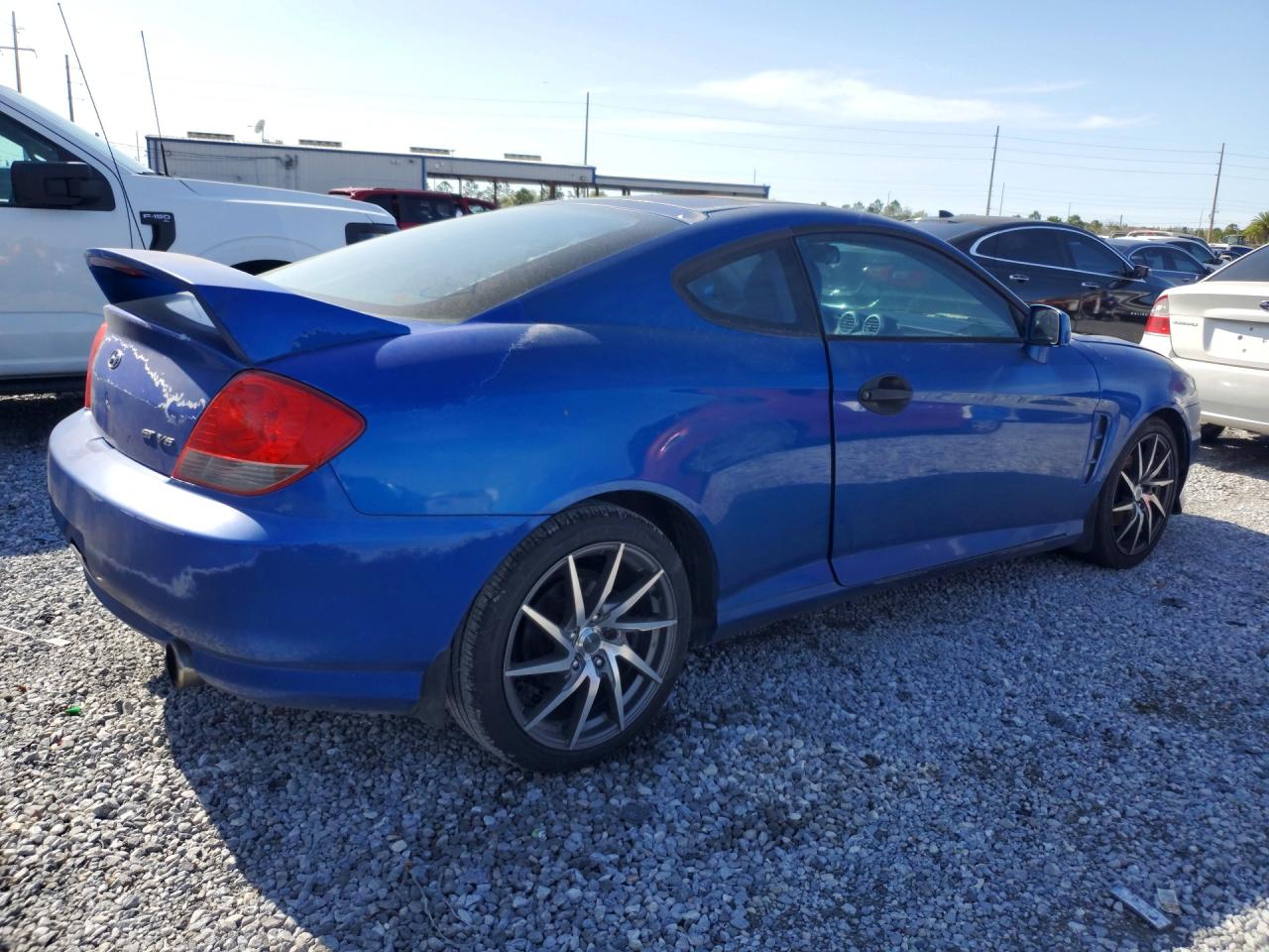 2005 Hyundai Tiburon Gt V6 Blue vin: KMHHN65F25U180386