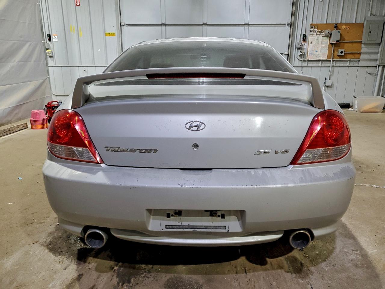 2006 Hyundai Tiburon Gt Silver vin: KMHHN65F36U206706