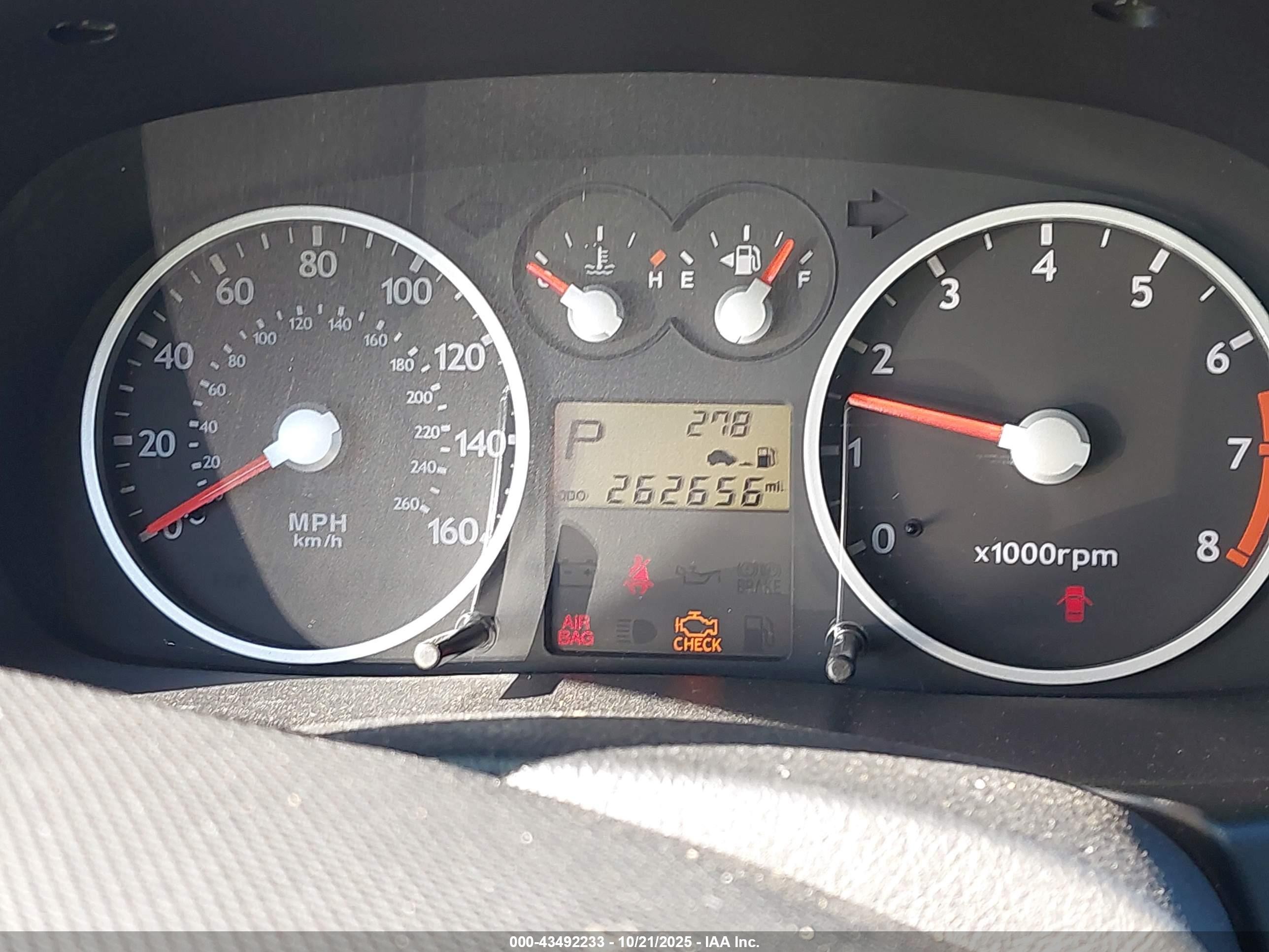 2006 Hyundai Tiburon Gt/gt Limited/se Белый vin: KMHHN65F46U208237