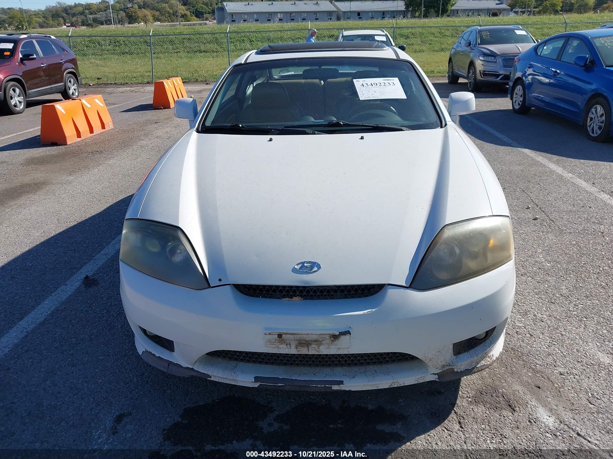 2006 Hyundai Tiburon Gt/gt Limited/se Белый vin: KMHHN65F46U208237