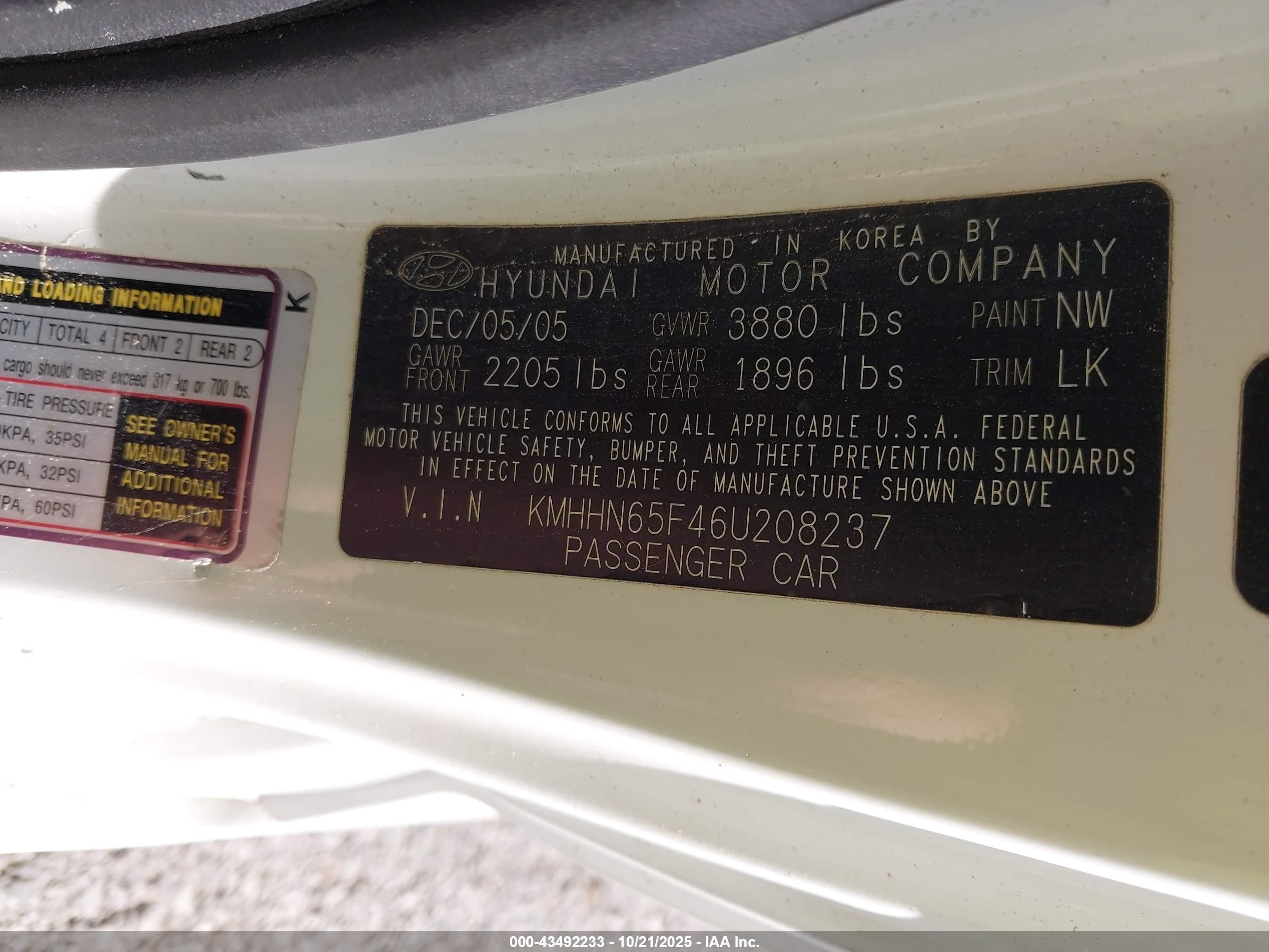 2006 Hyundai Tiburon Gt/gt Limited/se Белый vin: KMHHN65F46U208237