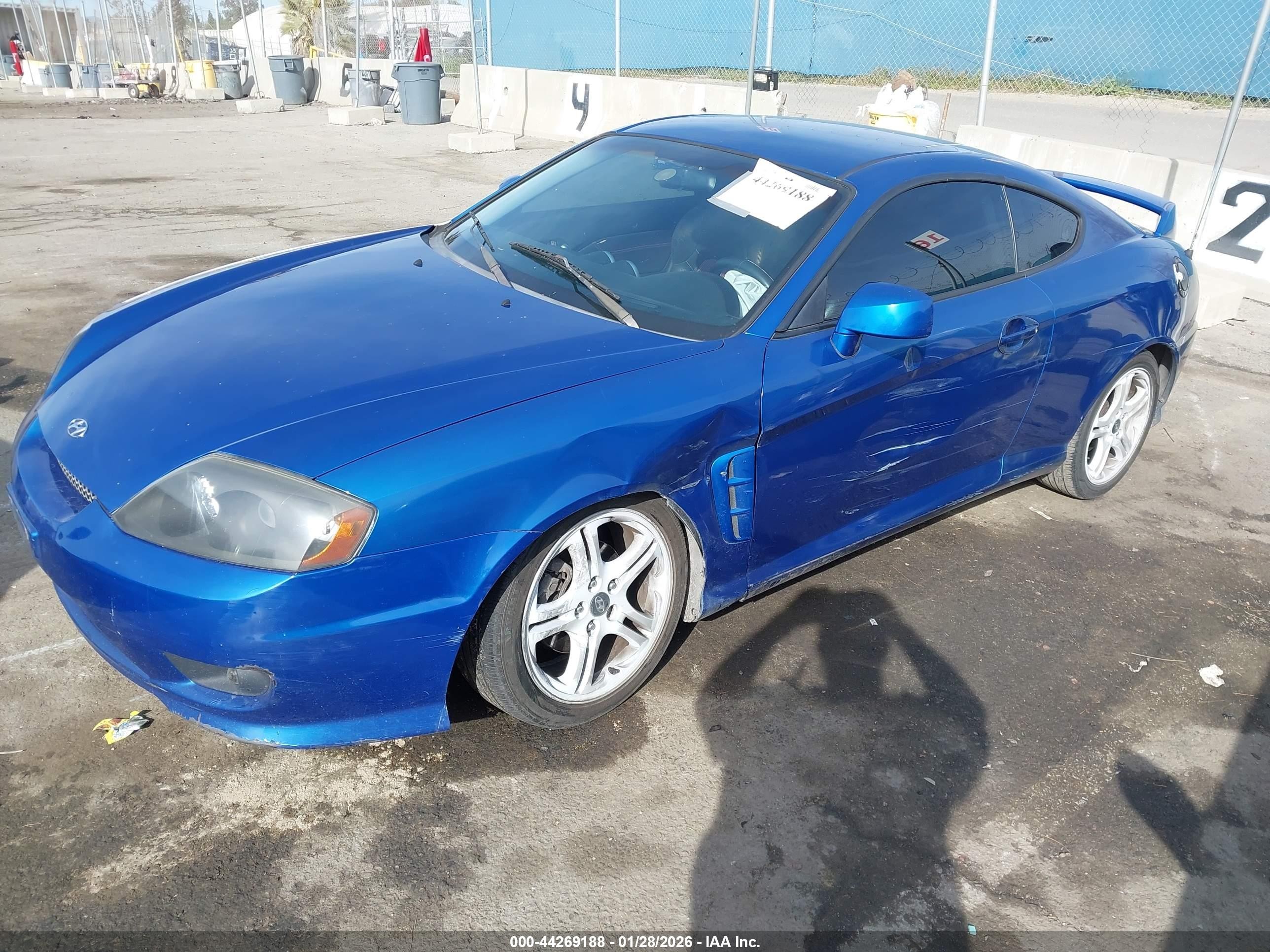 2005 Hyundai Tiburon Gt/se Blue vin: KMHHN65F75U167469