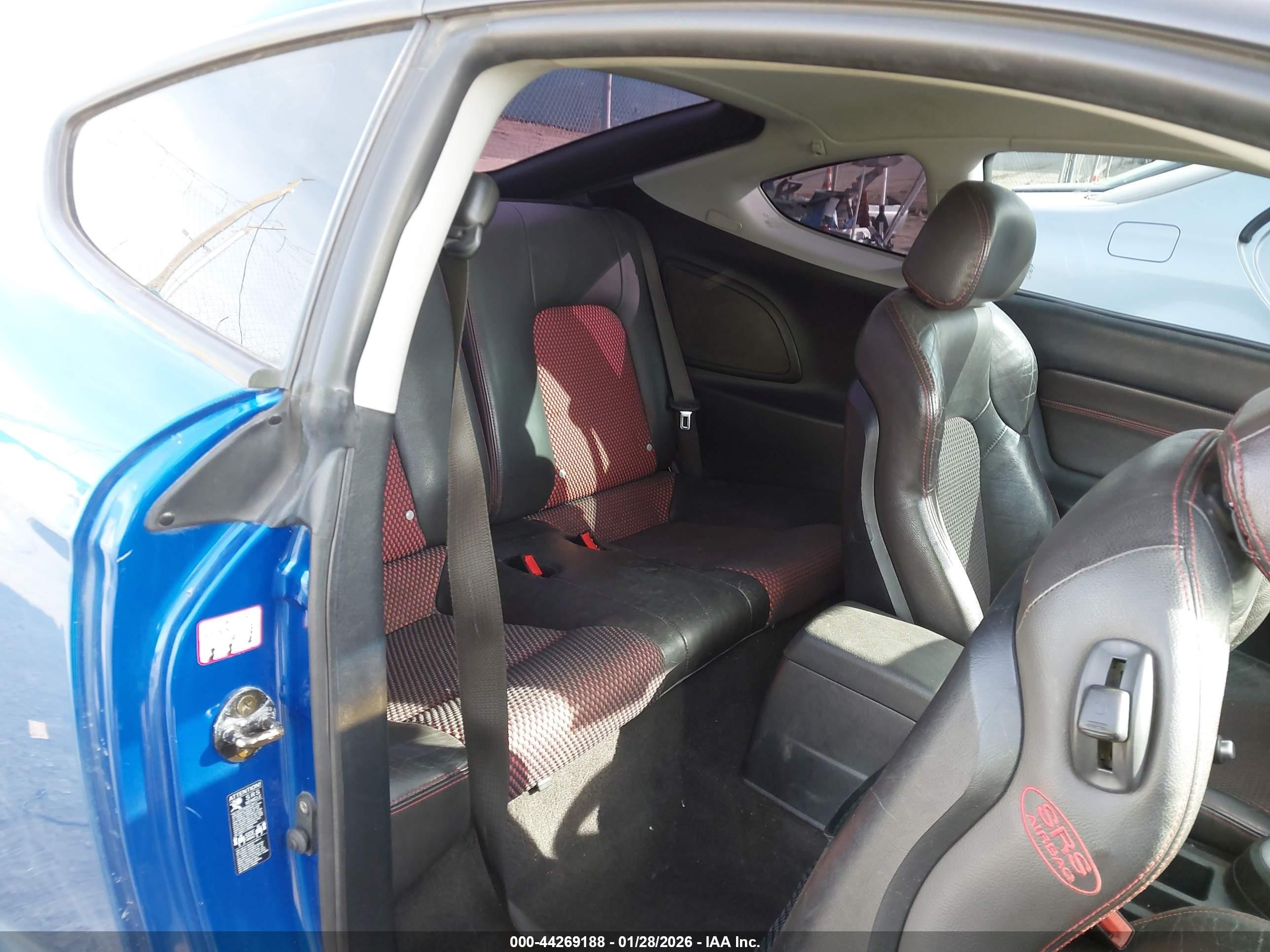 2005 Hyundai Tiburon Gt/se Blue vin: KMHHN65F75U167469