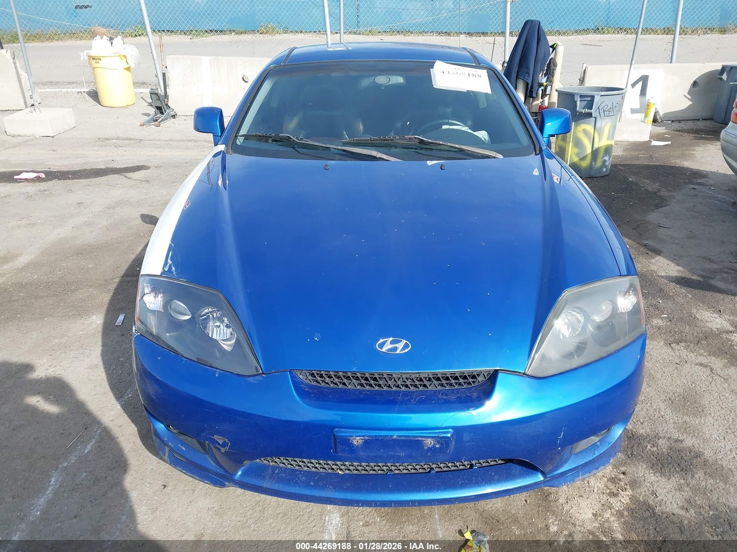 2005 Hyundai Tiburon Gt/se Blue vin: KMHHN65F75U167469