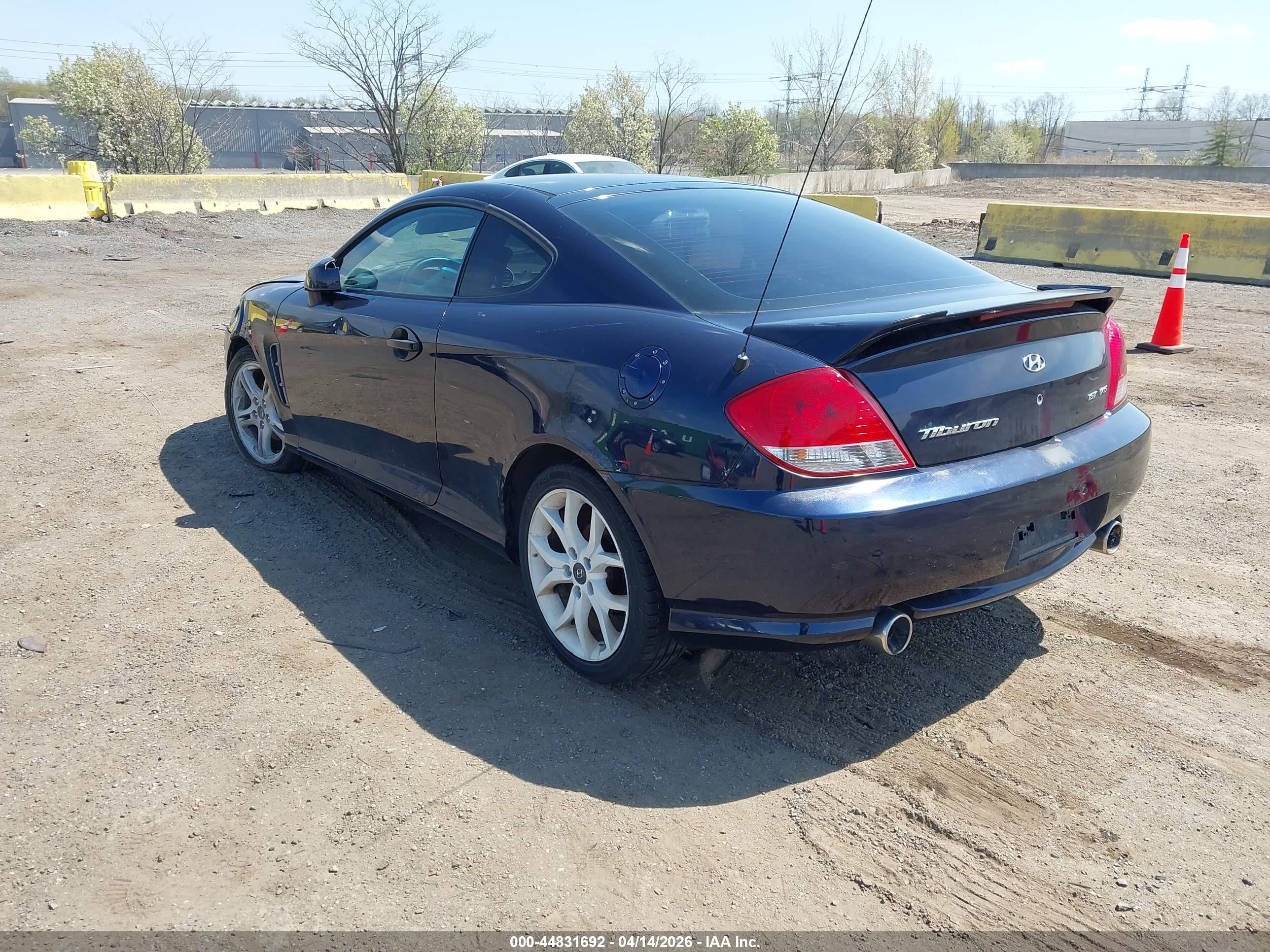 2005 Hyundai Tiburon Gt/se Blue vin: KMHHN65F75U174499