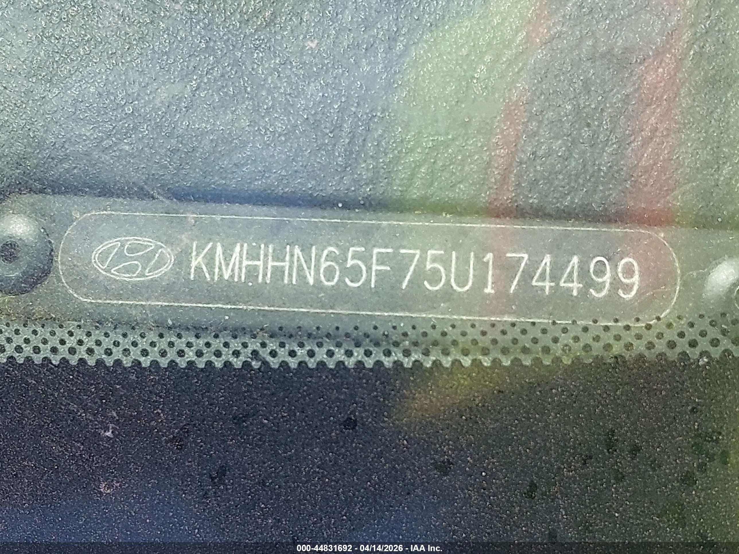 2005 Hyundai Tiburon Gt/se Blue vin: KMHHN65F75U174499