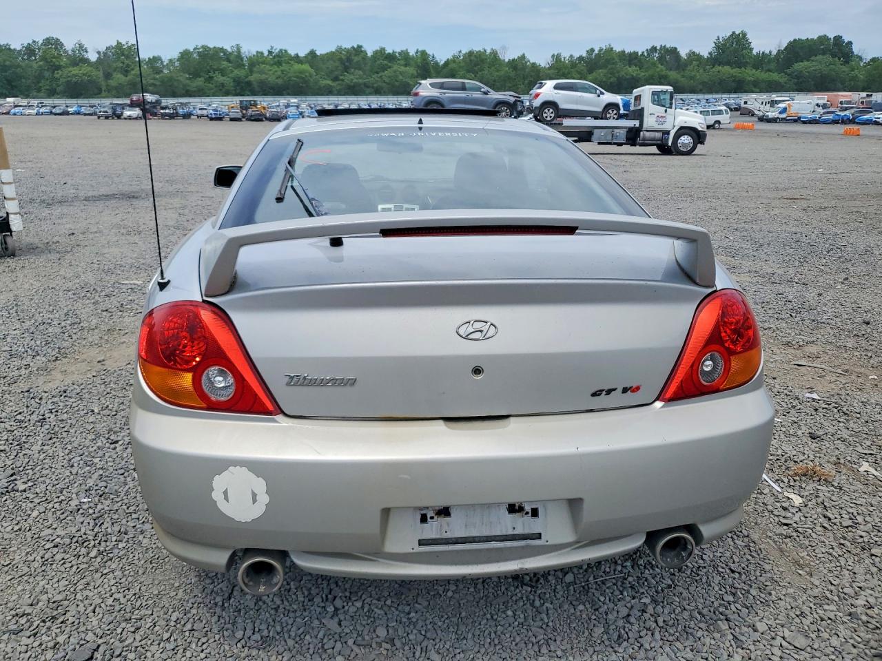 2004 Hyundai Tiburon Gt Silver vin: KMHHN65F84U123429