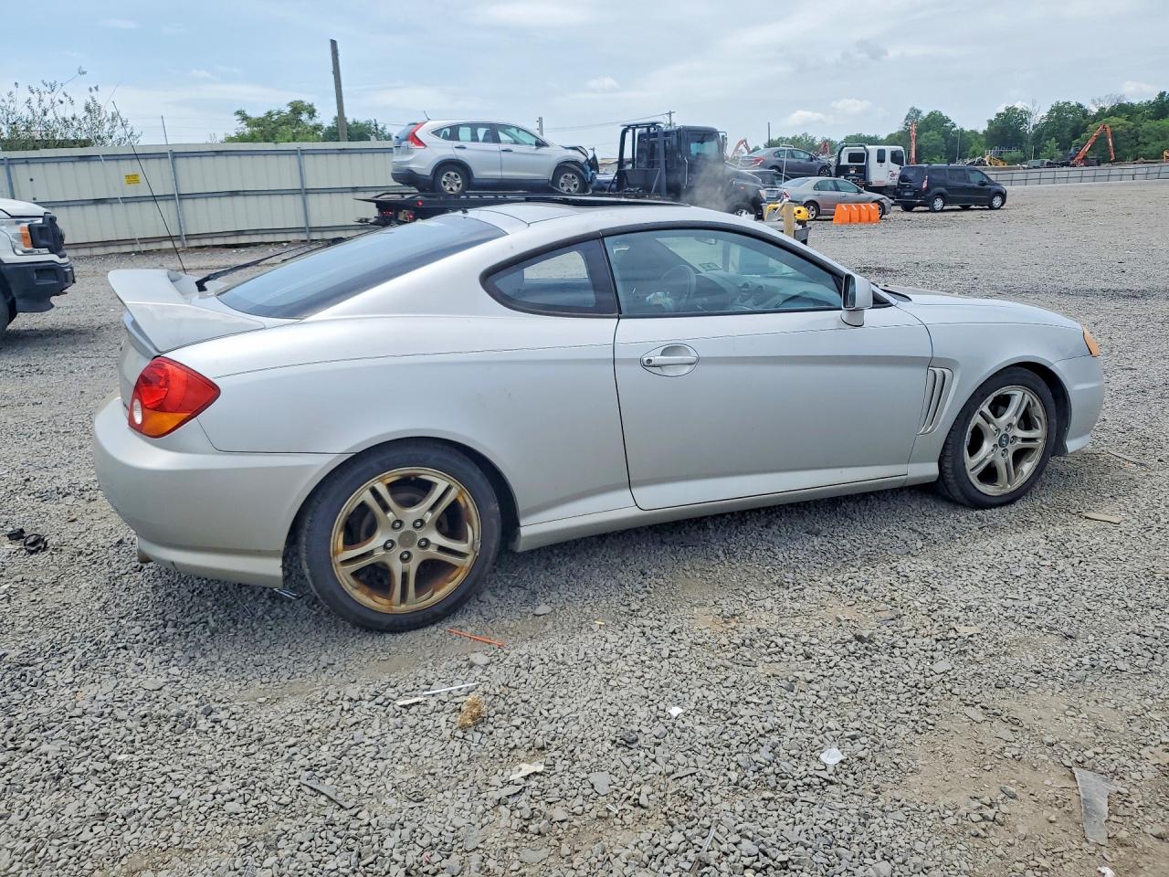 2004 Hyundai Tiburon Gt Silver vin: KMHHN65F84U123429