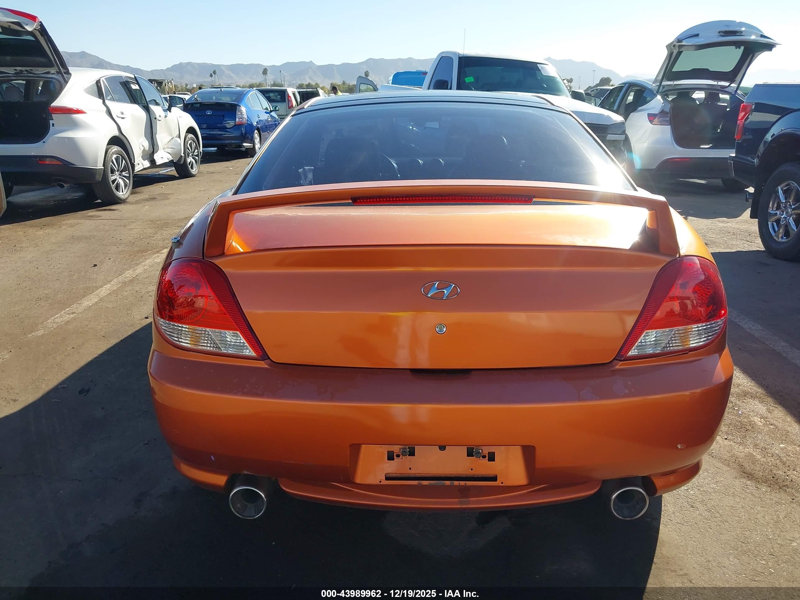2006 Hyundai Tiburon Gt/gt Limited/se Orange vin: KMHHN65F86U202800