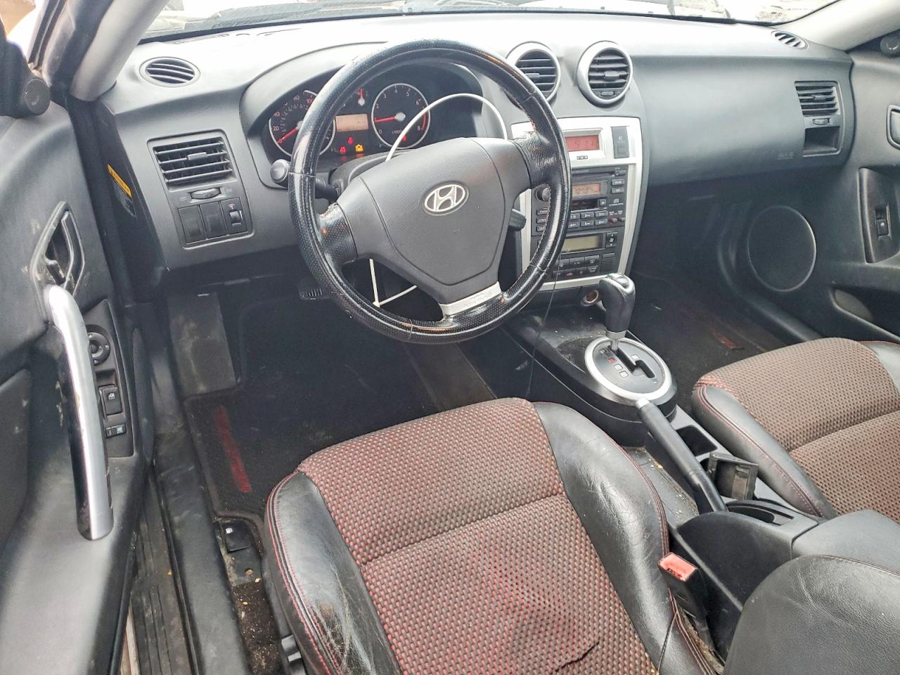 2006 Hyundai Tiburon Gt White vin: KMHHN65F86U208161