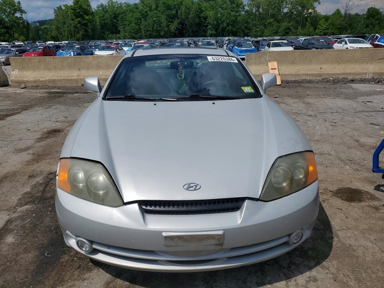2003 Hyundai Tiburon Gt V6 Silver vin: KMHHN65F93U052126