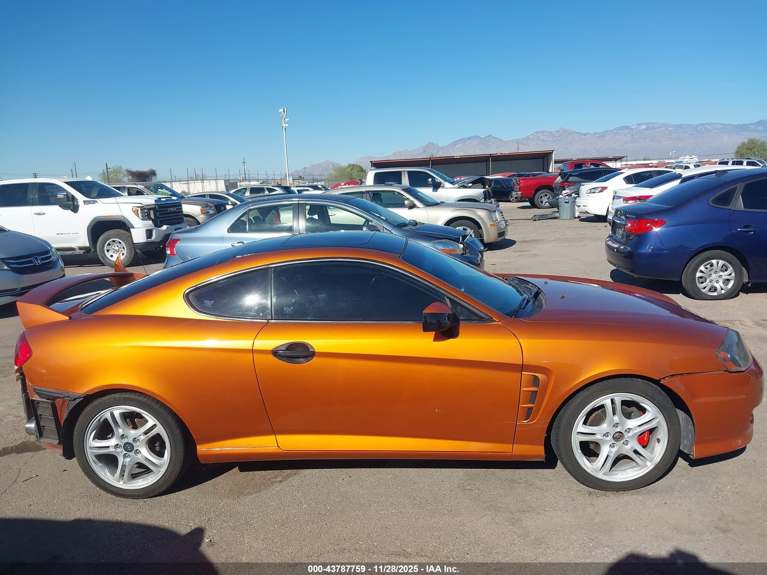 2006 Hyundai Tiburon Gt/gt Limited/se Оранжевый vin: KMHHN65F96U221775