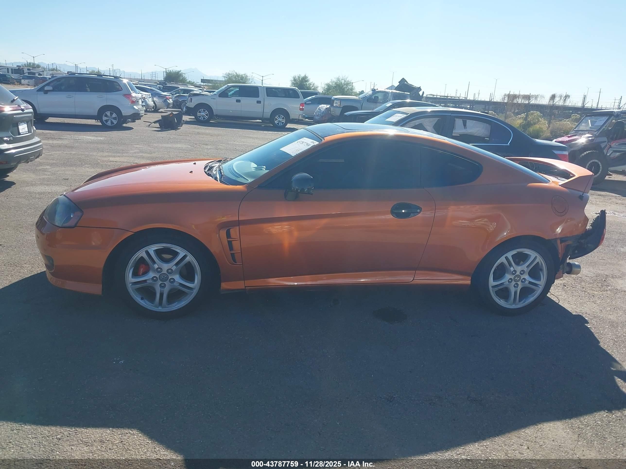 2006 Hyundai Tiburon Gt/gt Limited/se Оранжевый vin: KMHHN65F96U221775