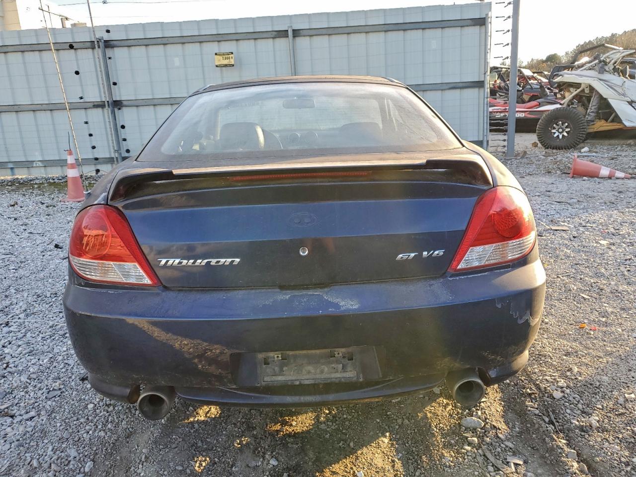 2005 Hyundai Tiburon Gt Blue vin: KMHHN65FX5U159785