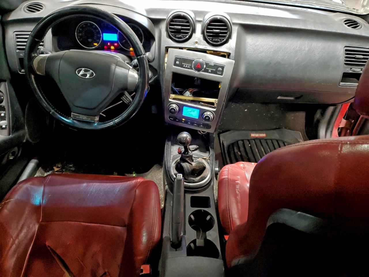 2007 Hyundai Tiburon Gt Burgundy vin: KMHHN66F57U262159