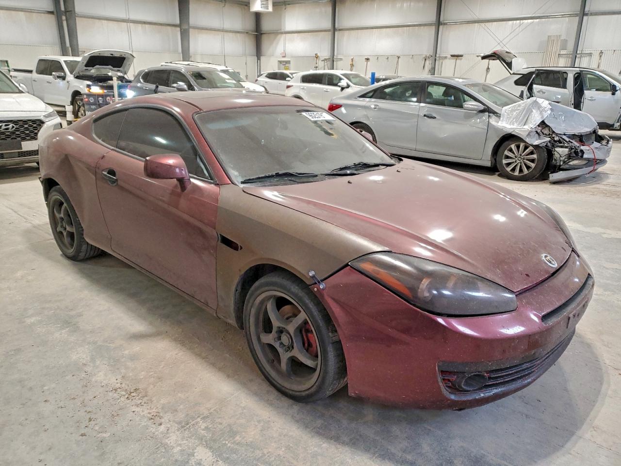 2007 Hyundai Tiburon Gt Burgundy vin: KMHHN66F57U262159