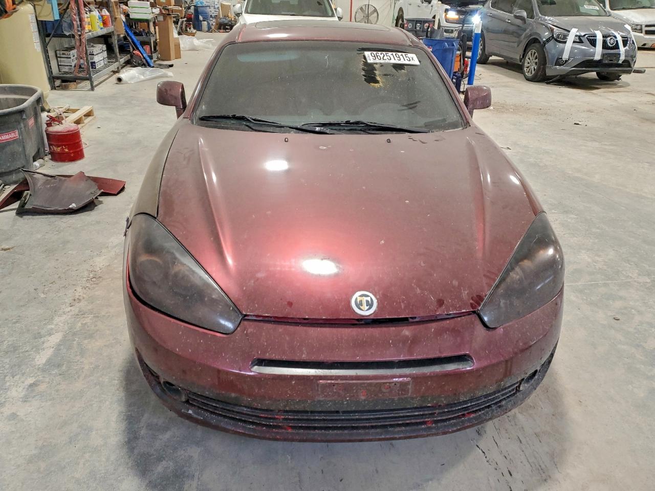 2007 Hyundai Tiburon Gt Burgundy vin: KMHHN66F57U262159