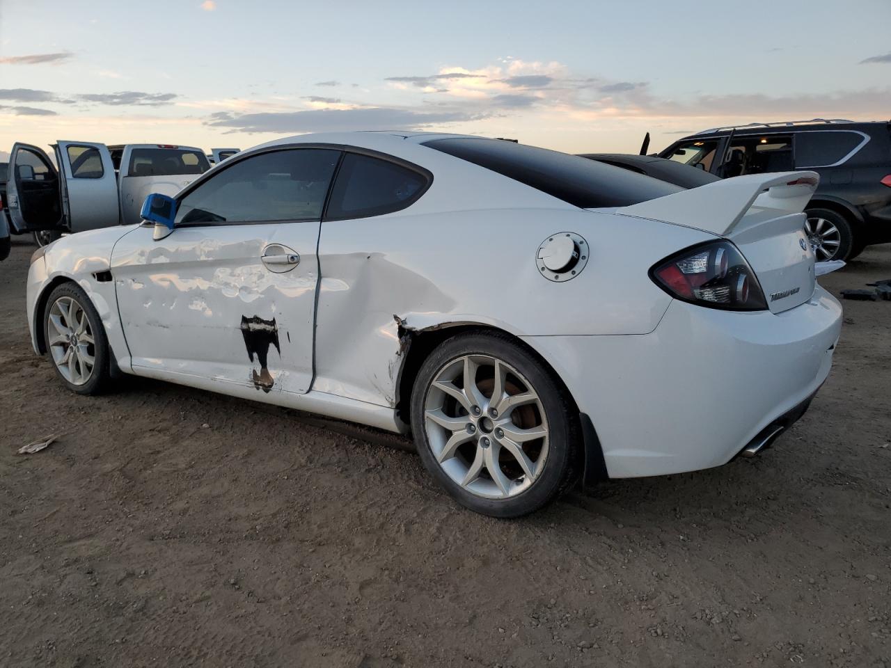 2007 Hyundai Tiburon Gt White vin: KMHHN66F97U254890