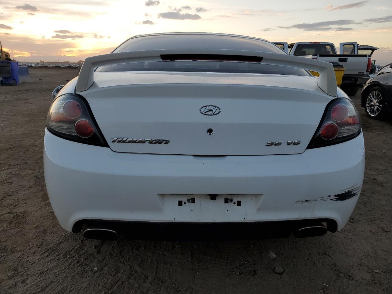 2007 Hyundai Tiburon Gt White vin: KMHHN66F97U254890