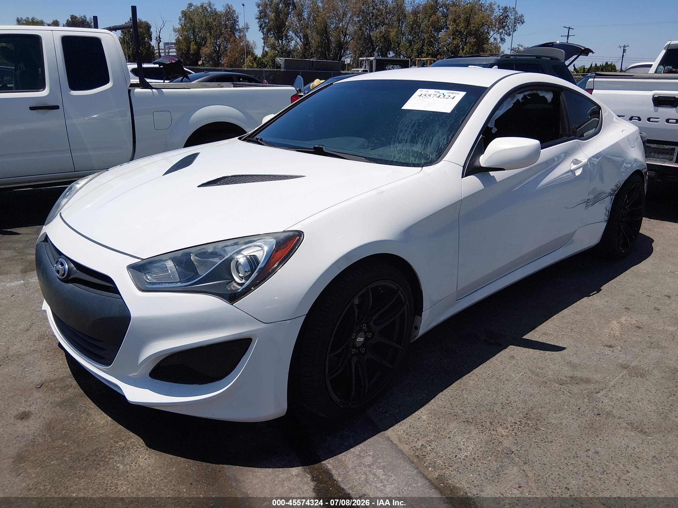 2013 Hyundai Genesis 2.0t Белый vin: KMHHT6KD0DU080908