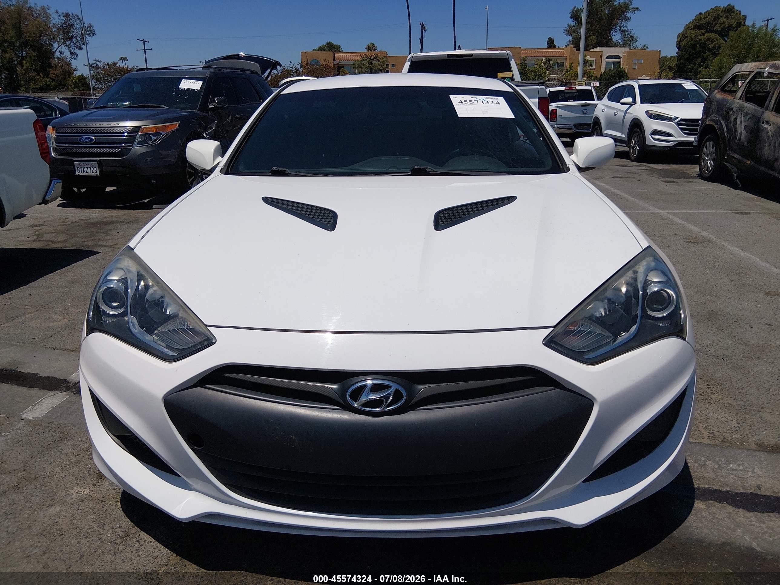 2013 Hyundai Genesis 2.0t Белый vin: KMHHT6KD0DU080908