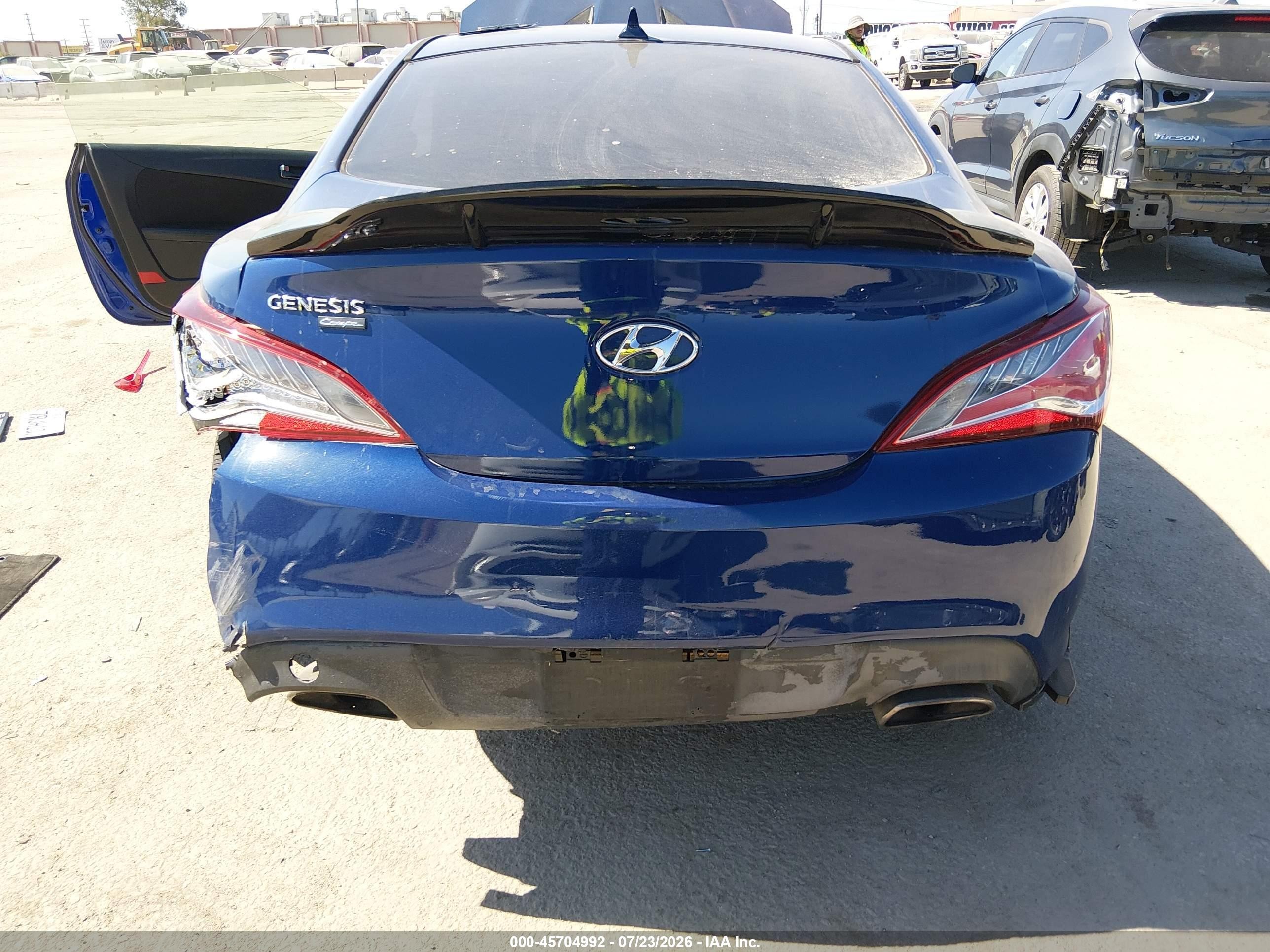 2013 Hyundai Genesis 2.0t Blue vin: KMHHT6KD0DU082271