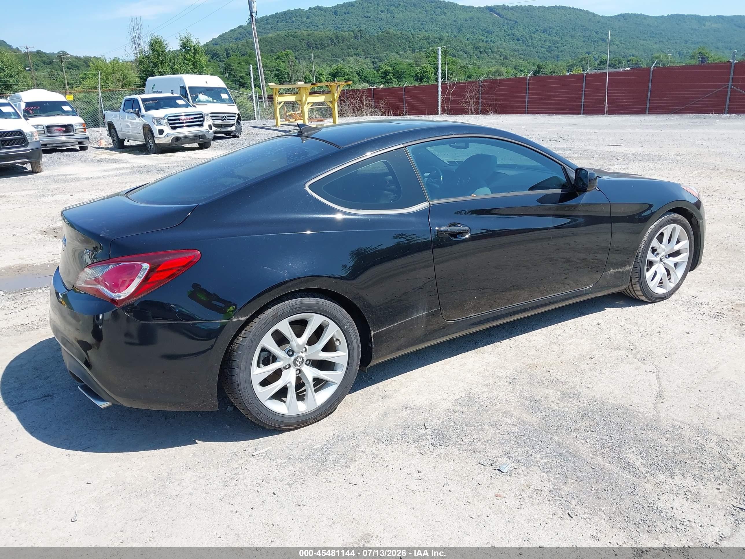2013 Hyundai Genesis 2.0t Premium Black vin: KMHHT6KD0DU102812