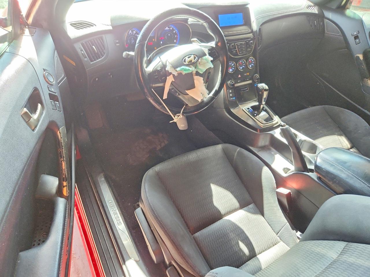 2014 Hyundai Genesis Coupe 2.0t Red vin: KMHHT6KD0EU121653