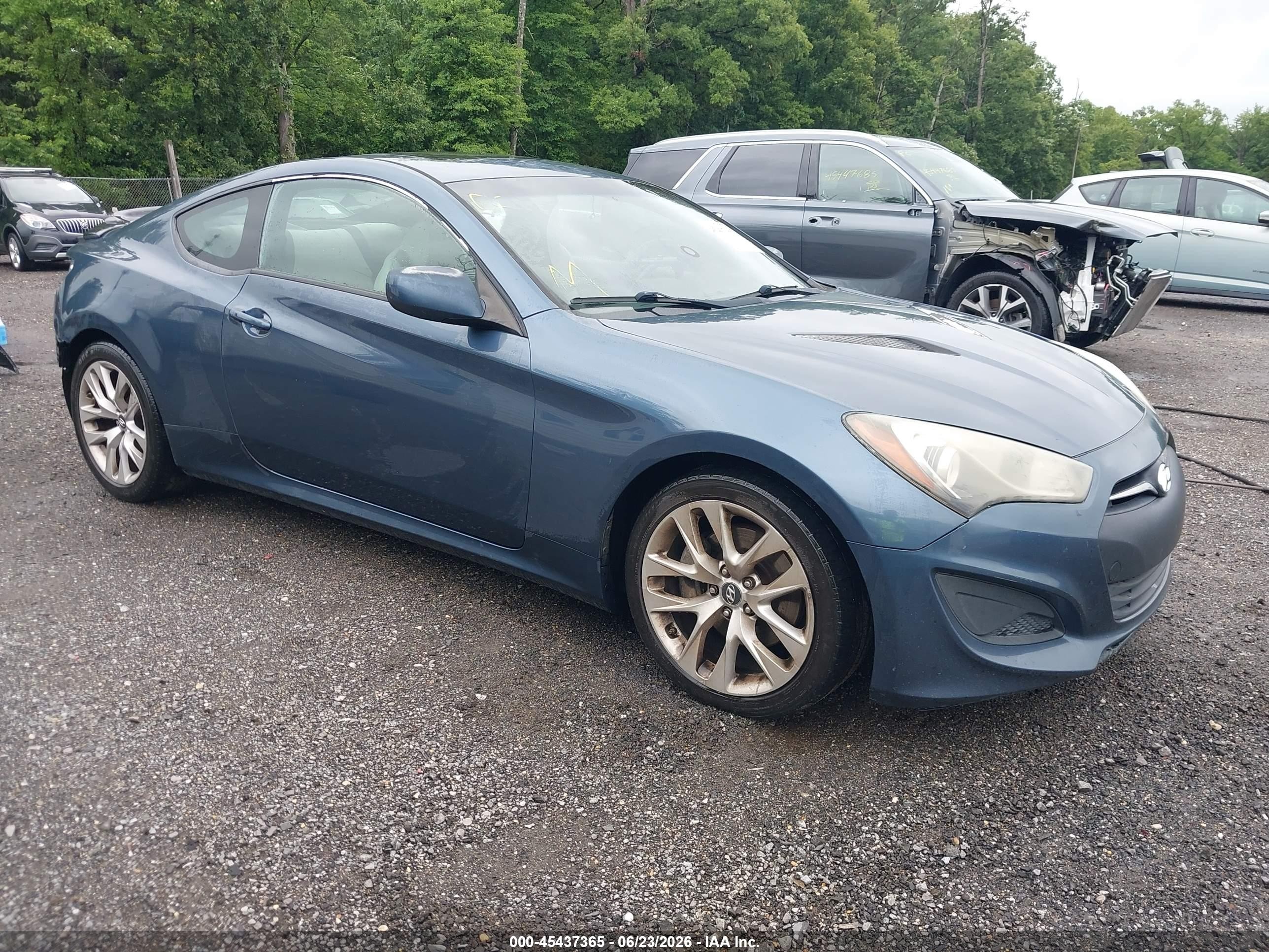 2013 Hyundai Genesis 2.0t Premium Blue vin: KMHHT6KD1DU095370
