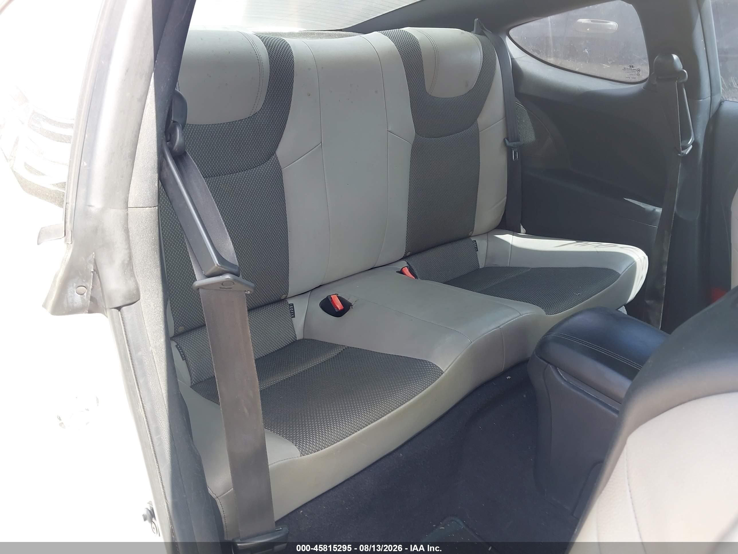 2013 Hyundai Genesis 2.0t Premium White vin: KMHHT6KD1DU103628